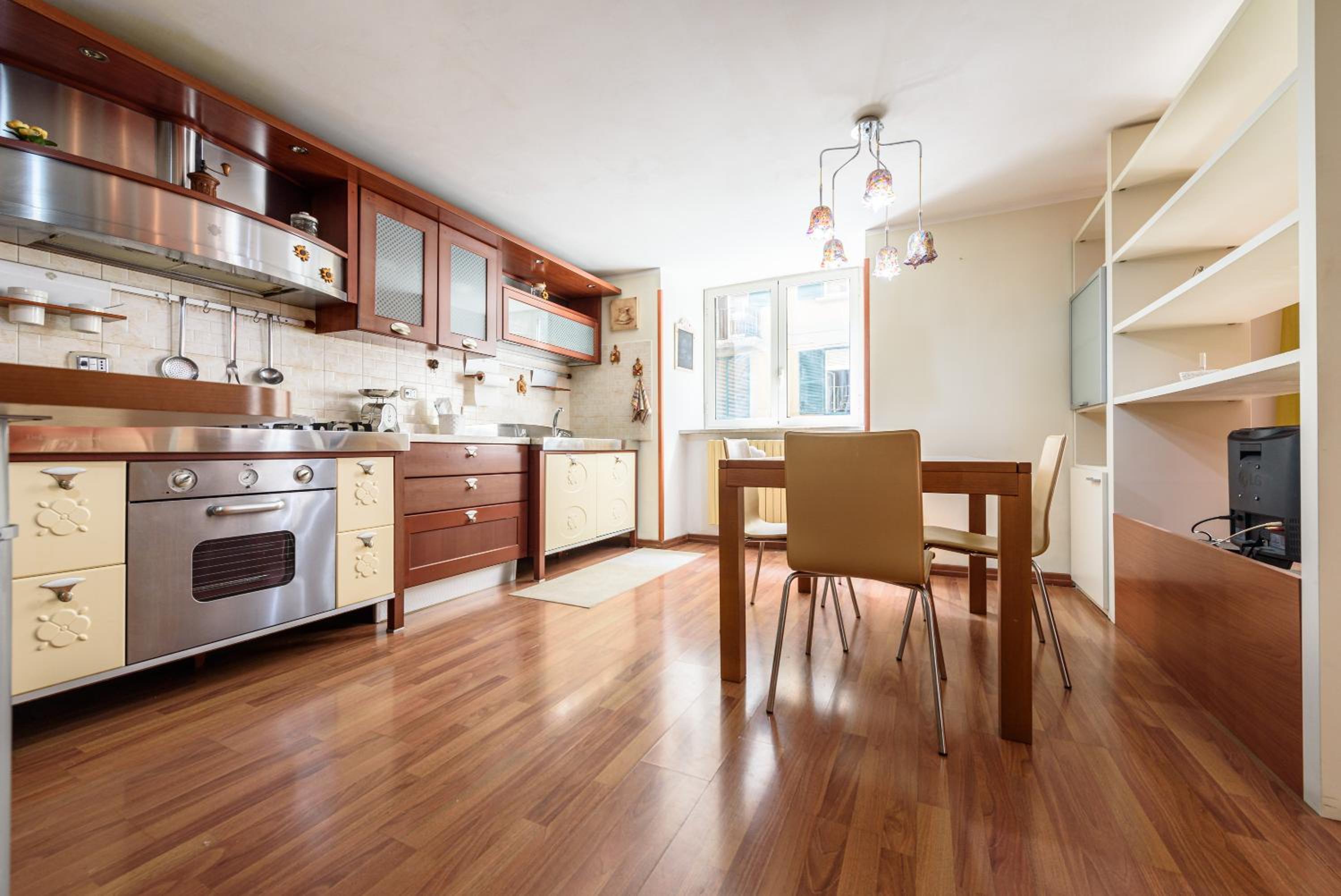 Via Melisurgo 23