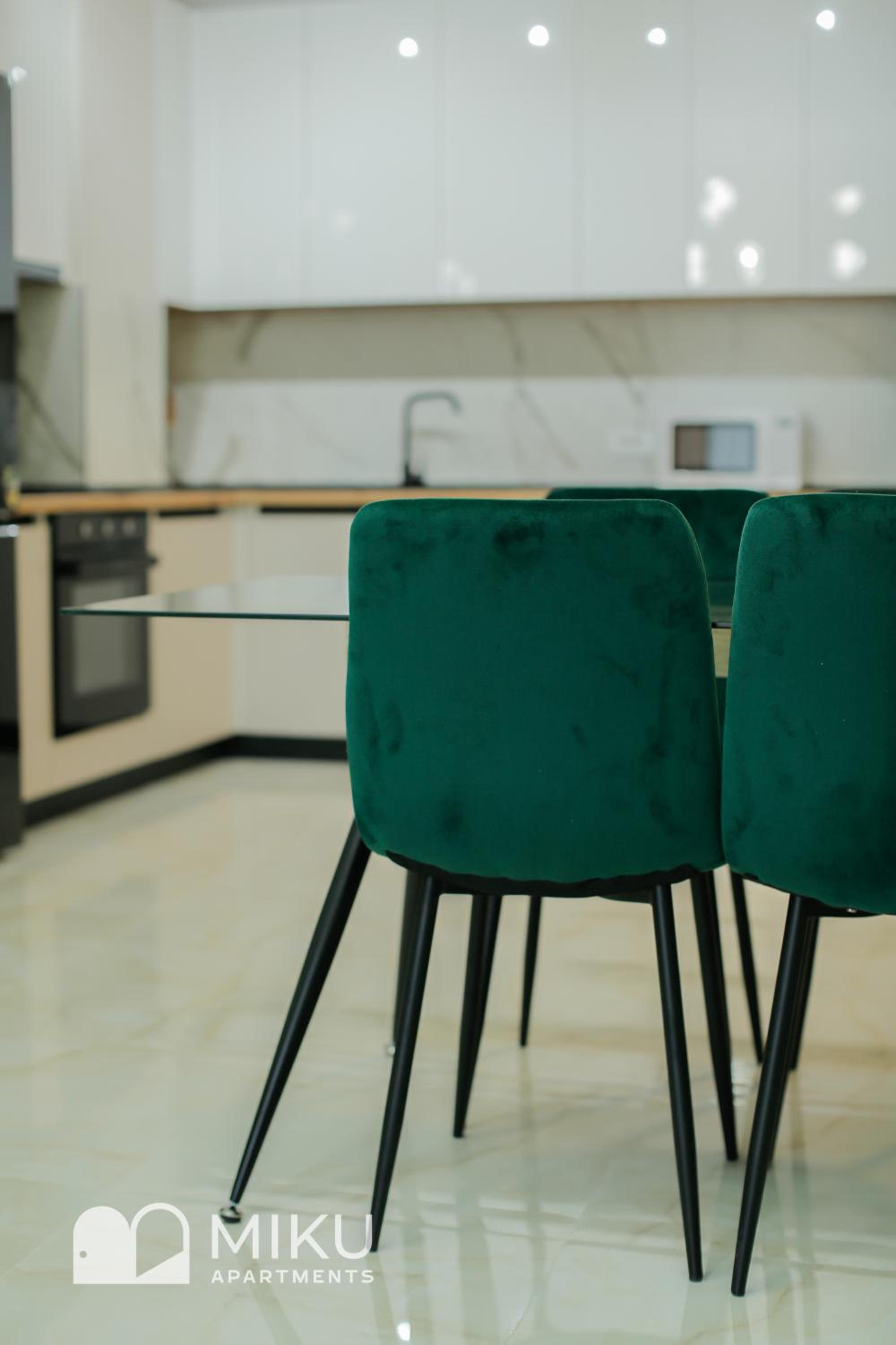 Miku Apartment-Elegant 1BD Apartment At Olympic Residence