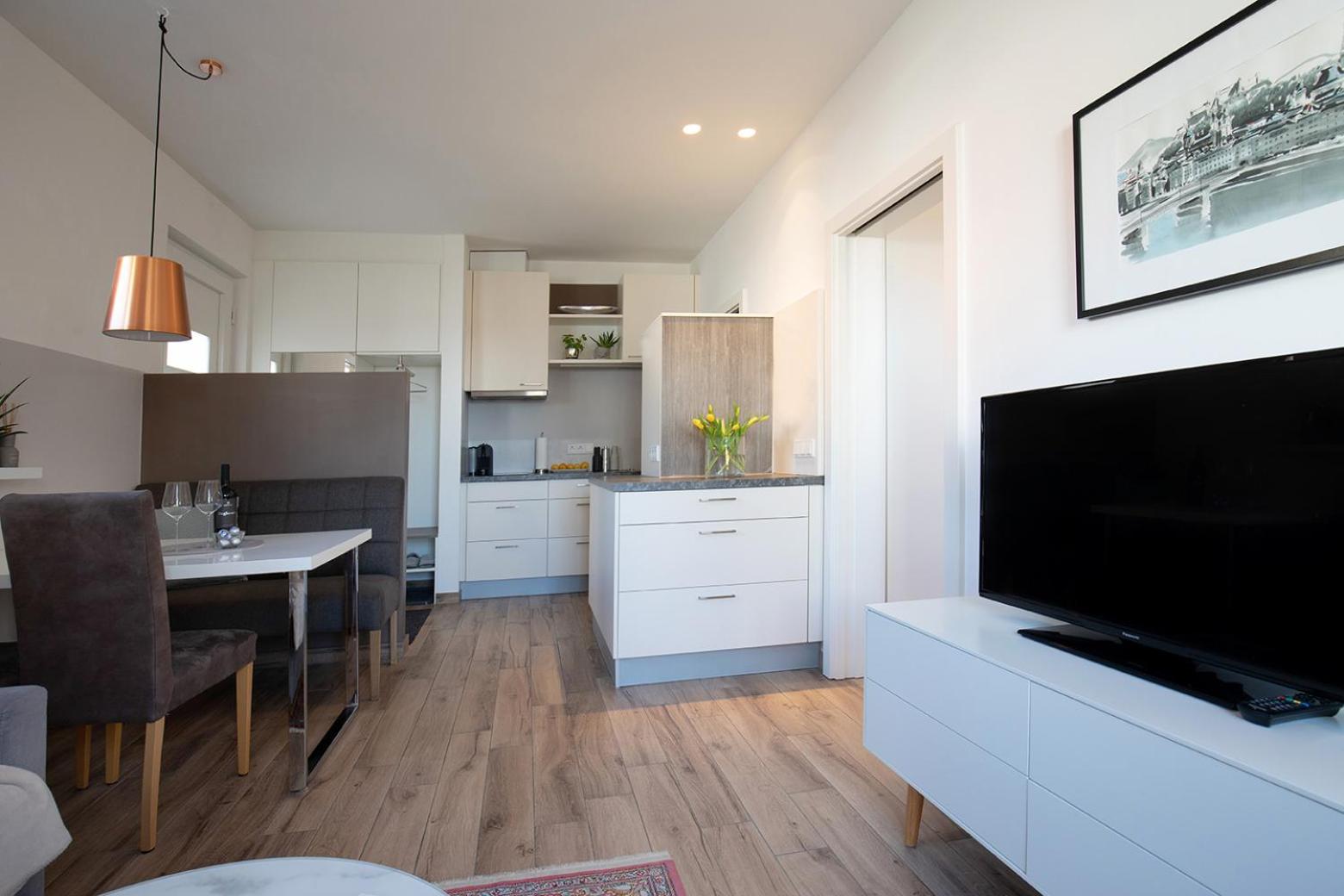APARTMENT BIANCA, Salzburg city, contactless check-in, free parking