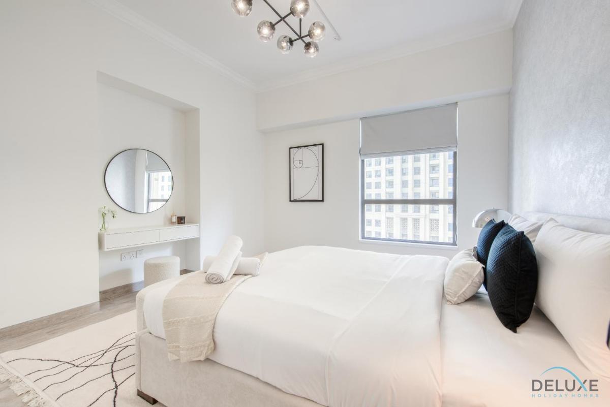 Immaculate 3BR at Sadaf 5 JBR by Deluxe Holiday Homes
