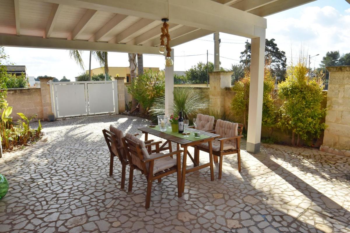 outdoor BBQ area