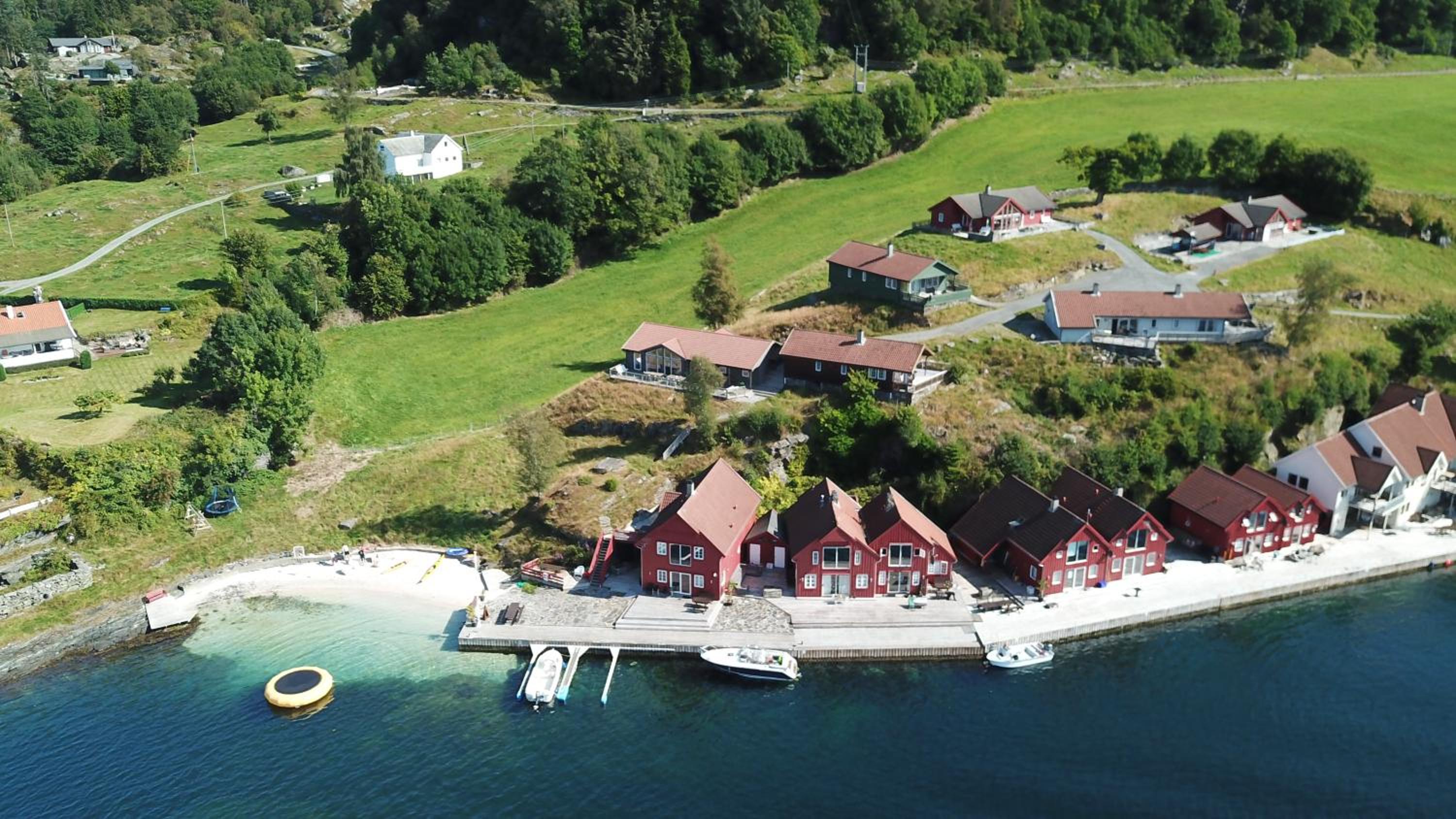 H21 - Furre Beach view 5