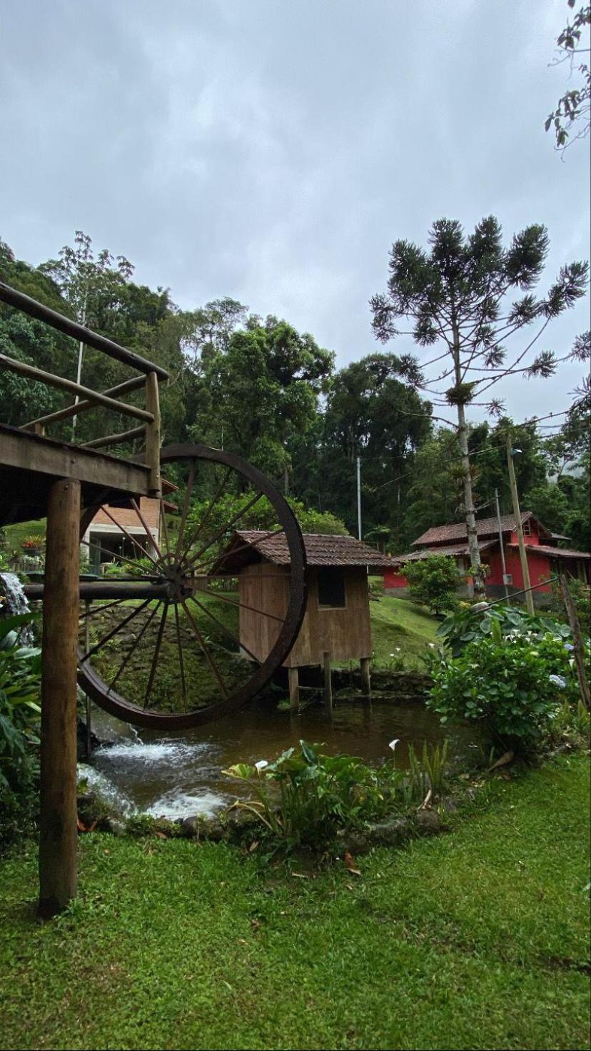 Chalé rústico truta dá floresta 3