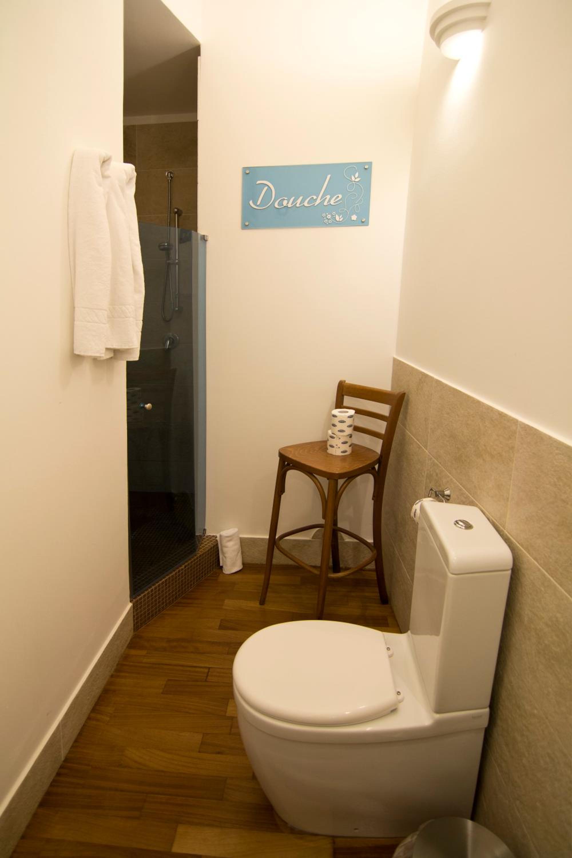 Photo 46