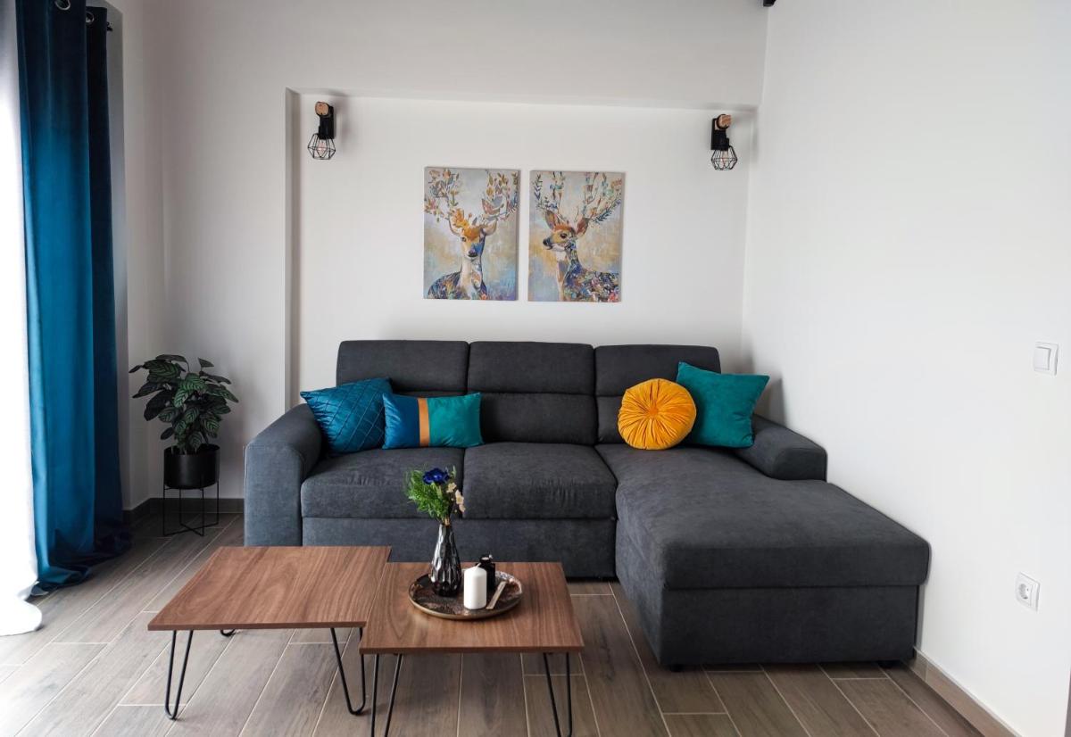Freesia Loft Apartment photo 2