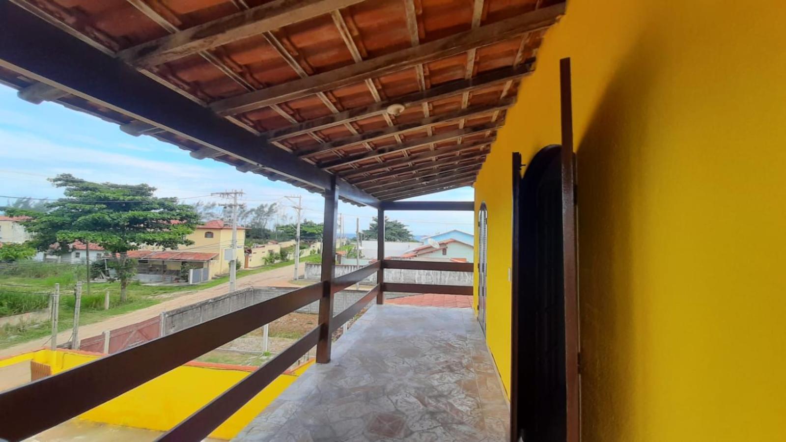 3º andar independente - Casa a 50m da praia com vista lateral para o mar