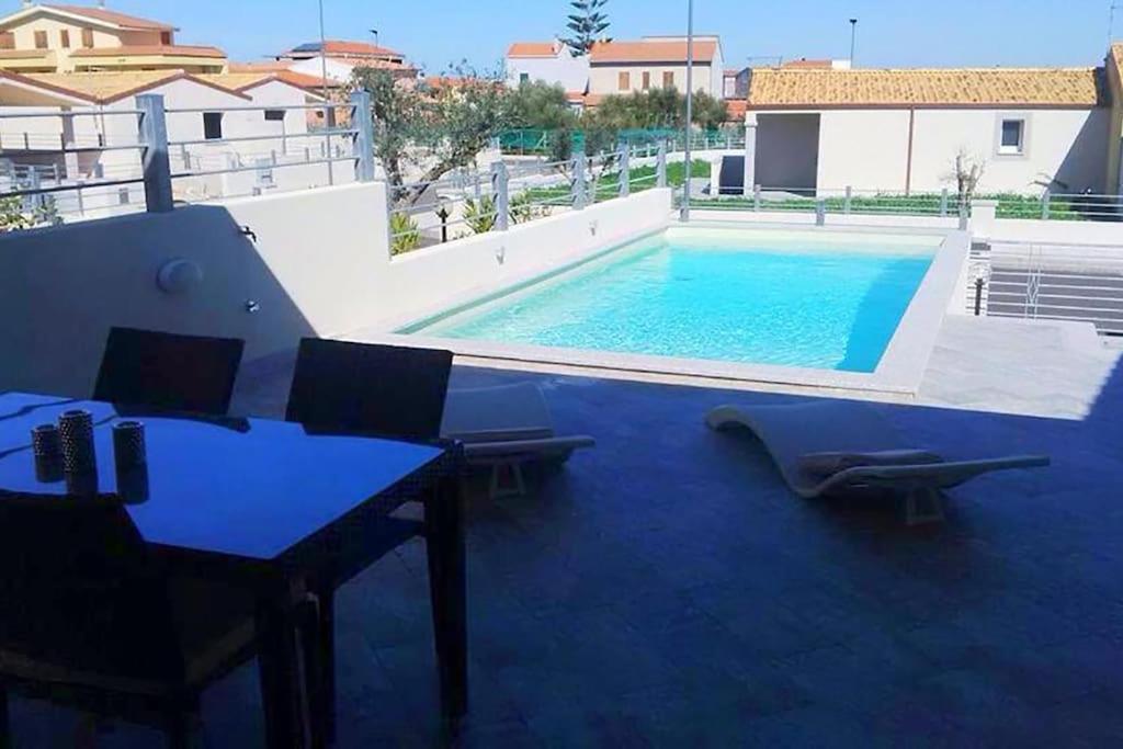 Villa Etienne - Key to Villas view 4