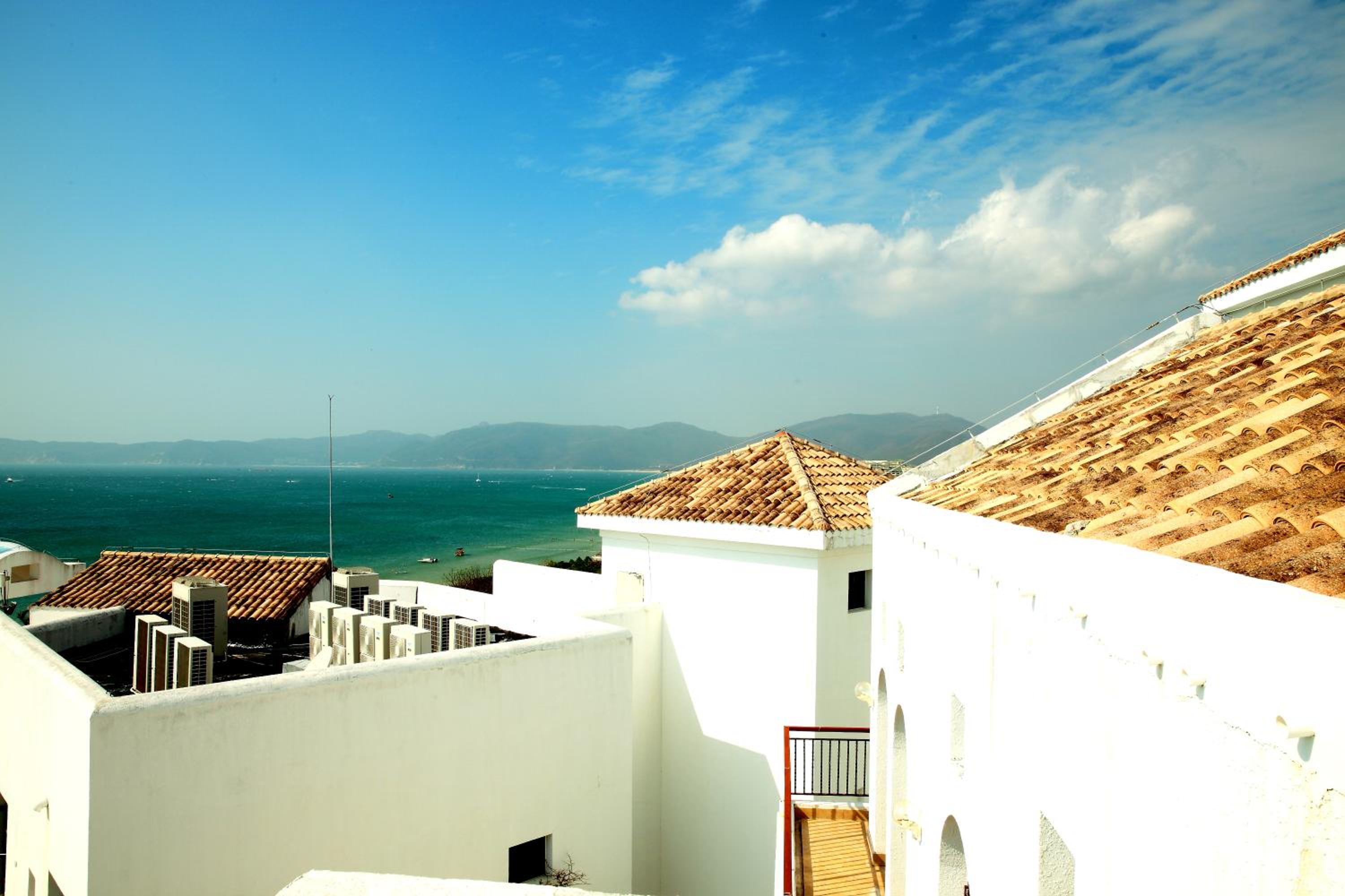Aegean Suites Sanya Yalong Bay Resort