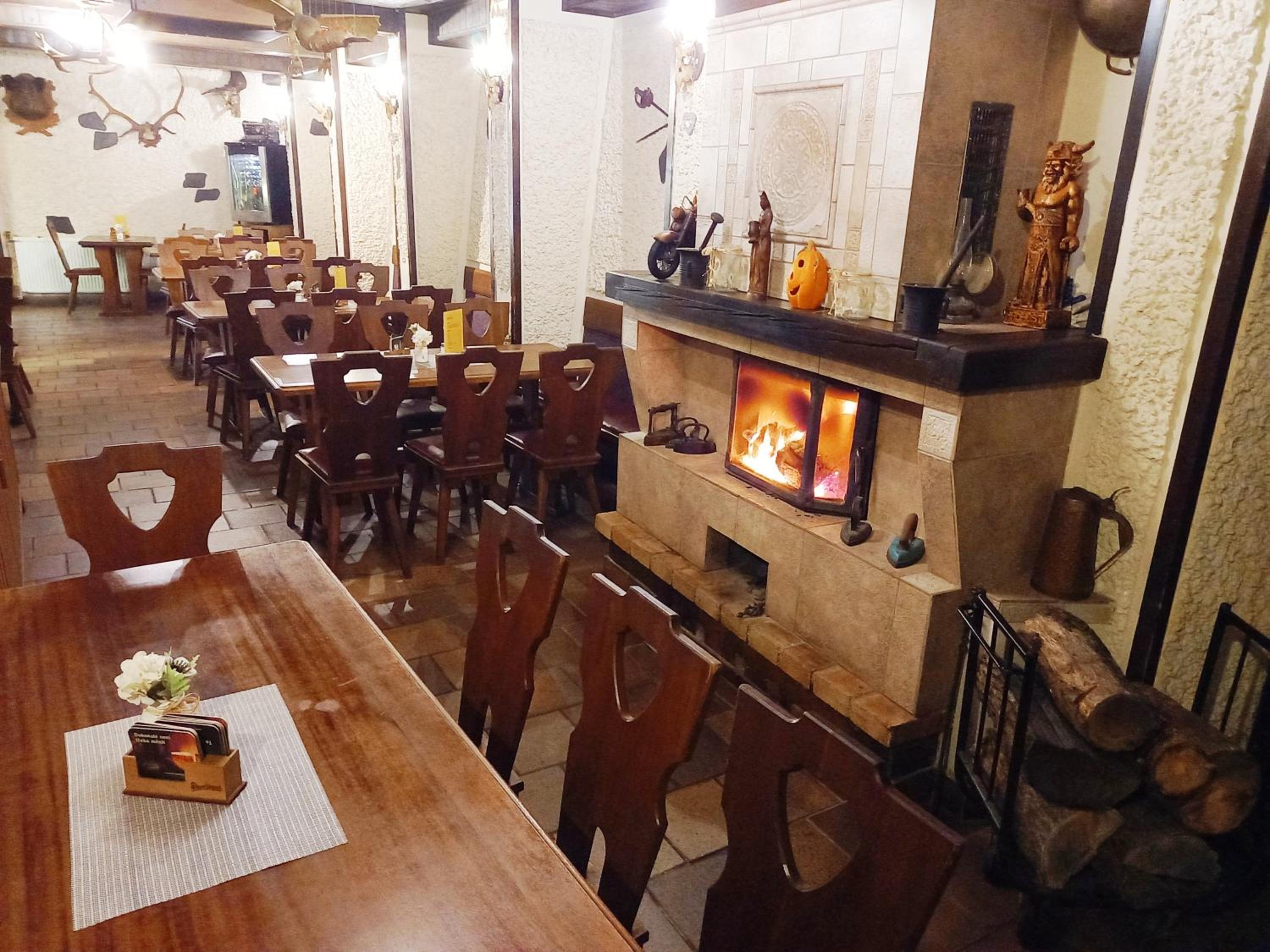 Restaurant a penzion Pod Draci skalou