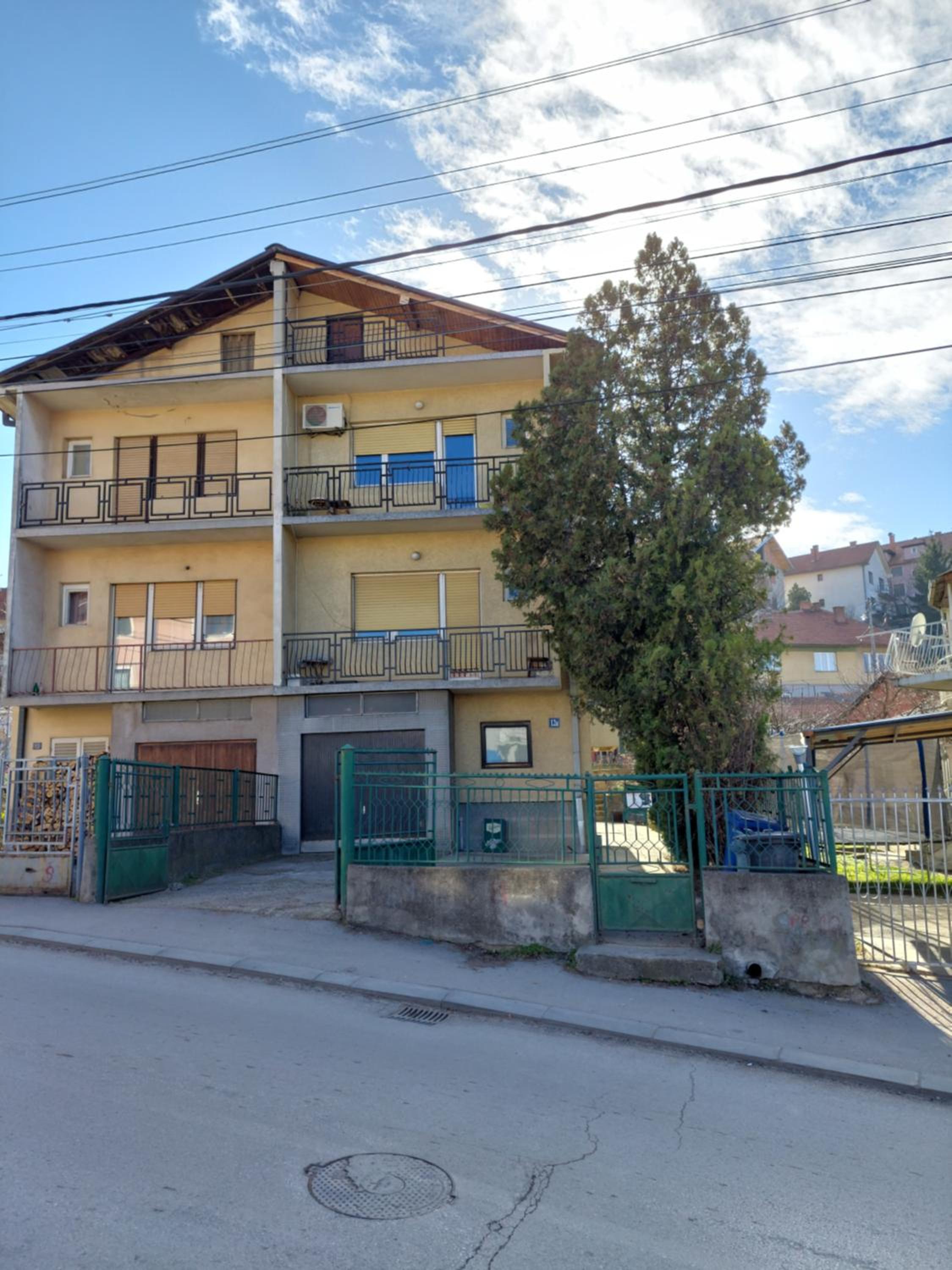 Hills Apartment