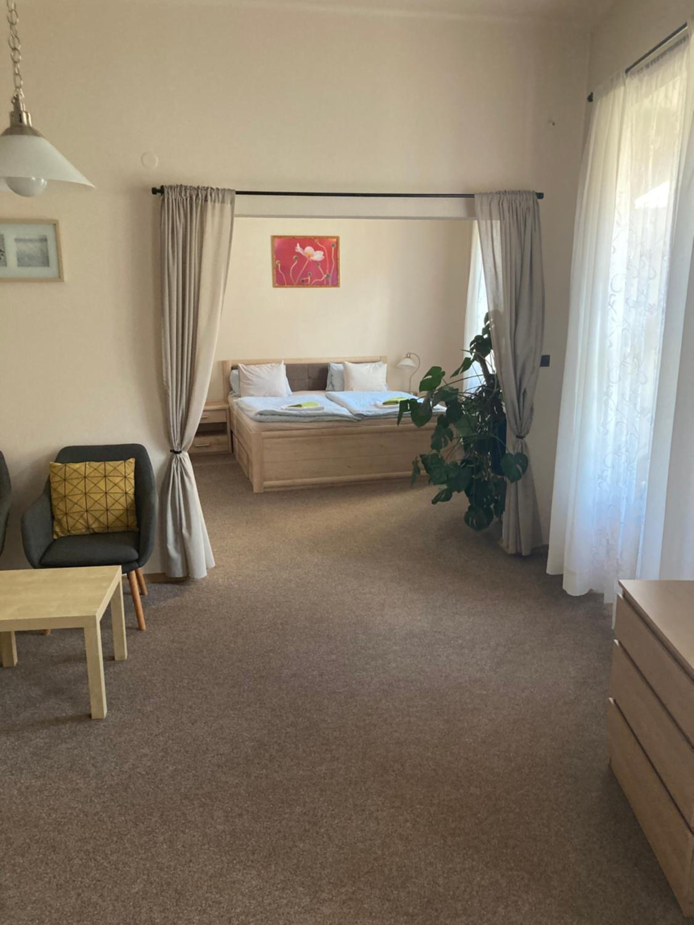 Penzion a restaurace Modrá růže Tábor