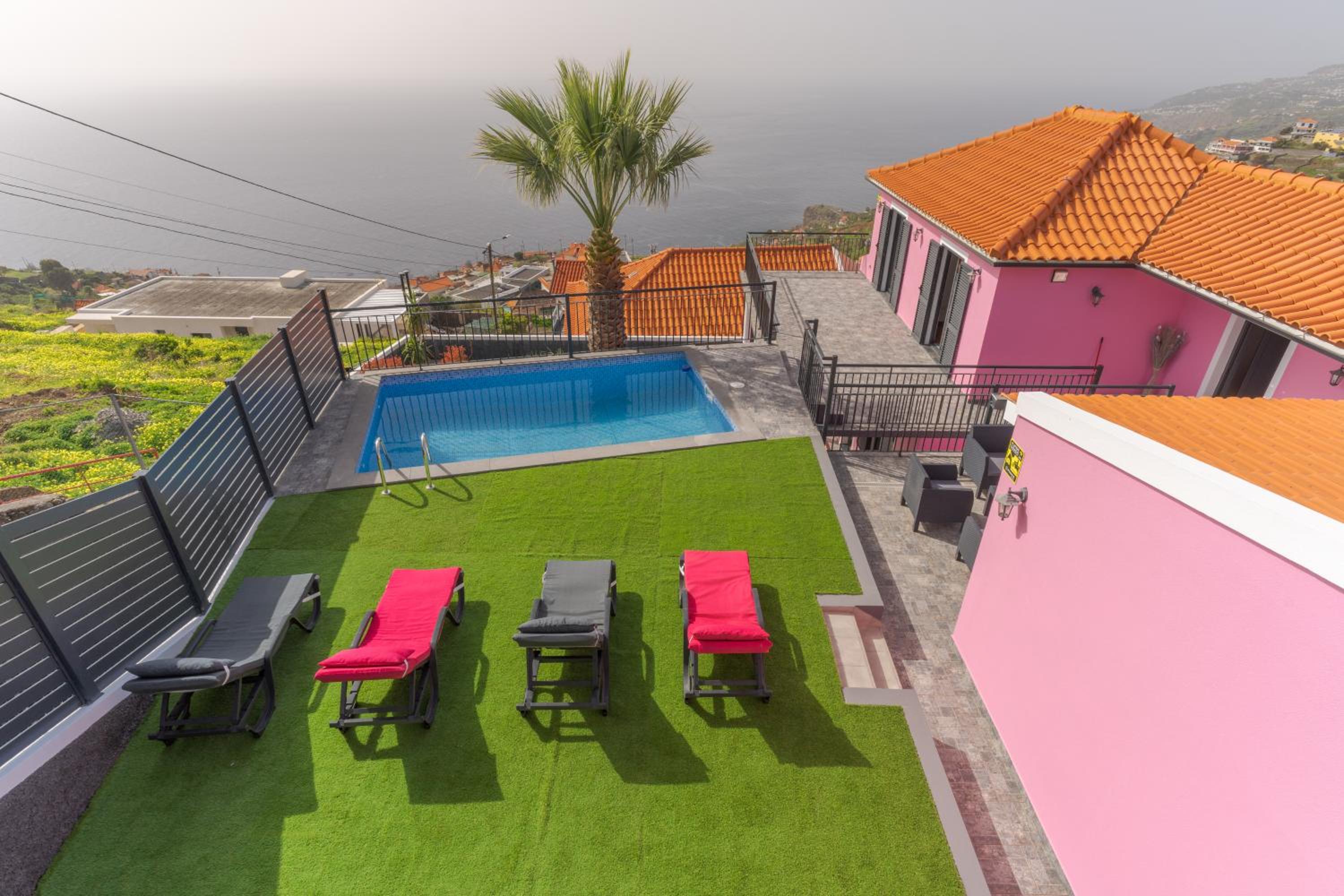 Villa Rosa with private pool by Holiday Rental Madeira