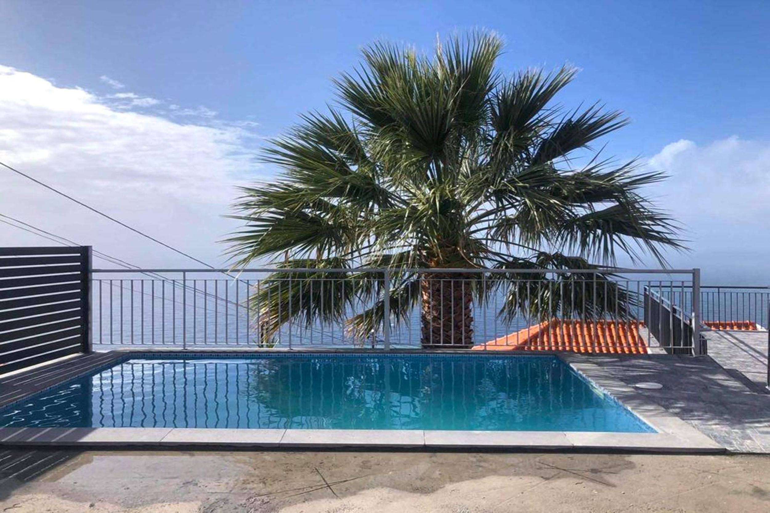 Villa Rosa with private pool by Holiday Rental Madeira