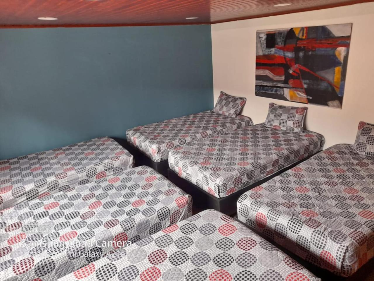 acogedor Hostal usaquen la parada del tren
