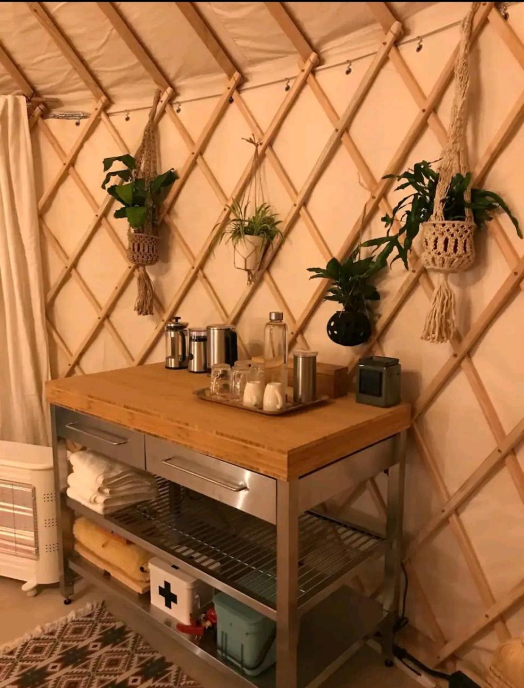 Vakantiewoning in monumentale boerderij met yurt