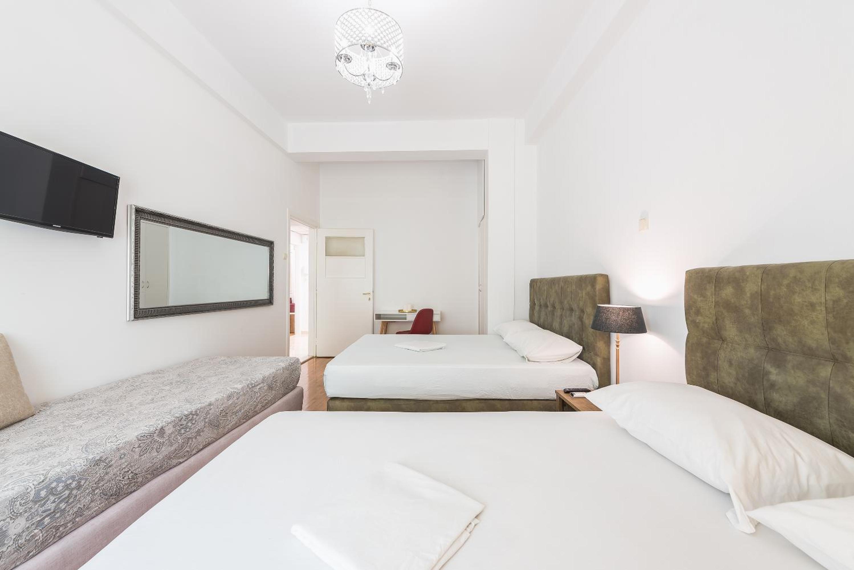 Victoria Prestige Suites Apartments