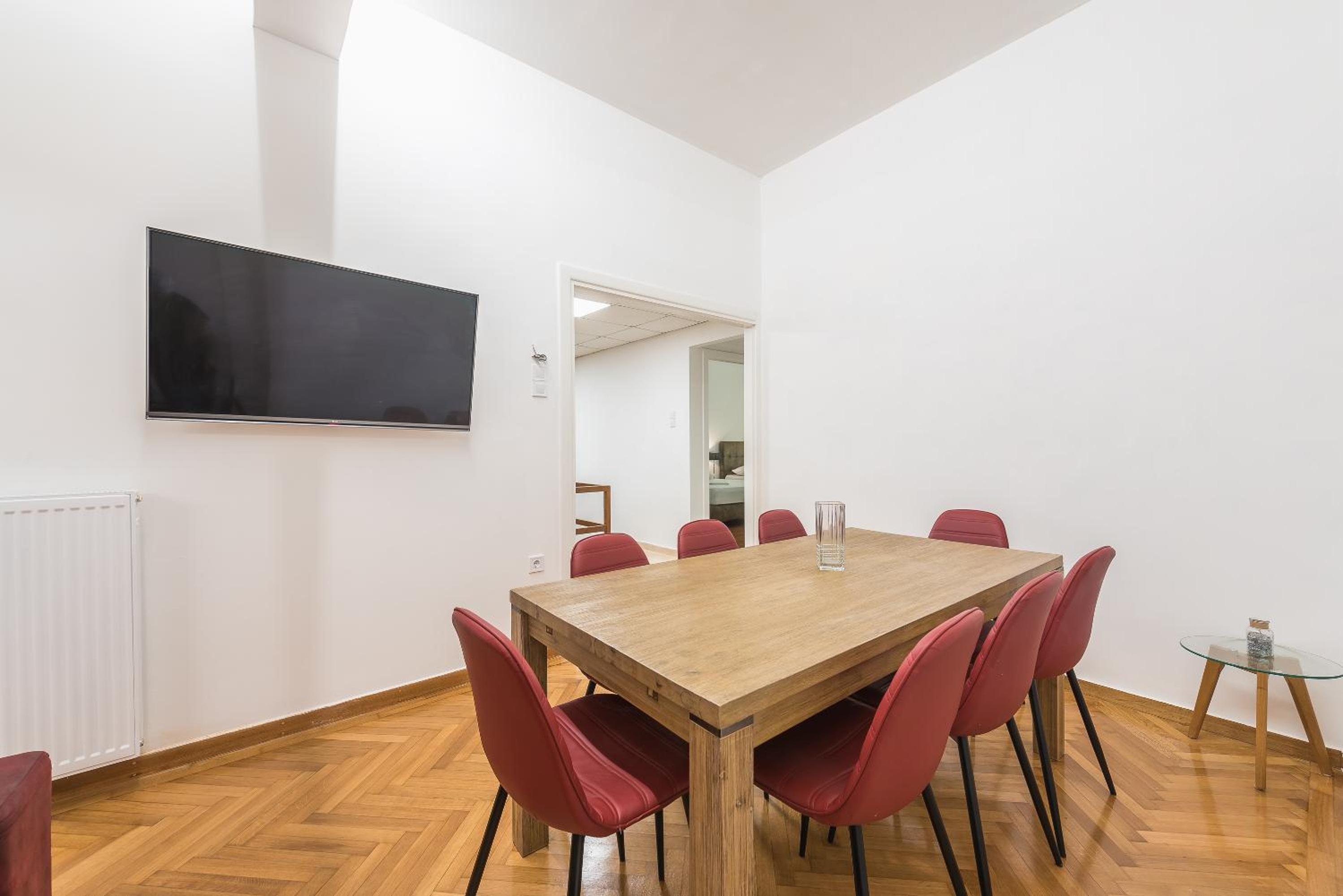 Victoria Prestige Suites Apartments