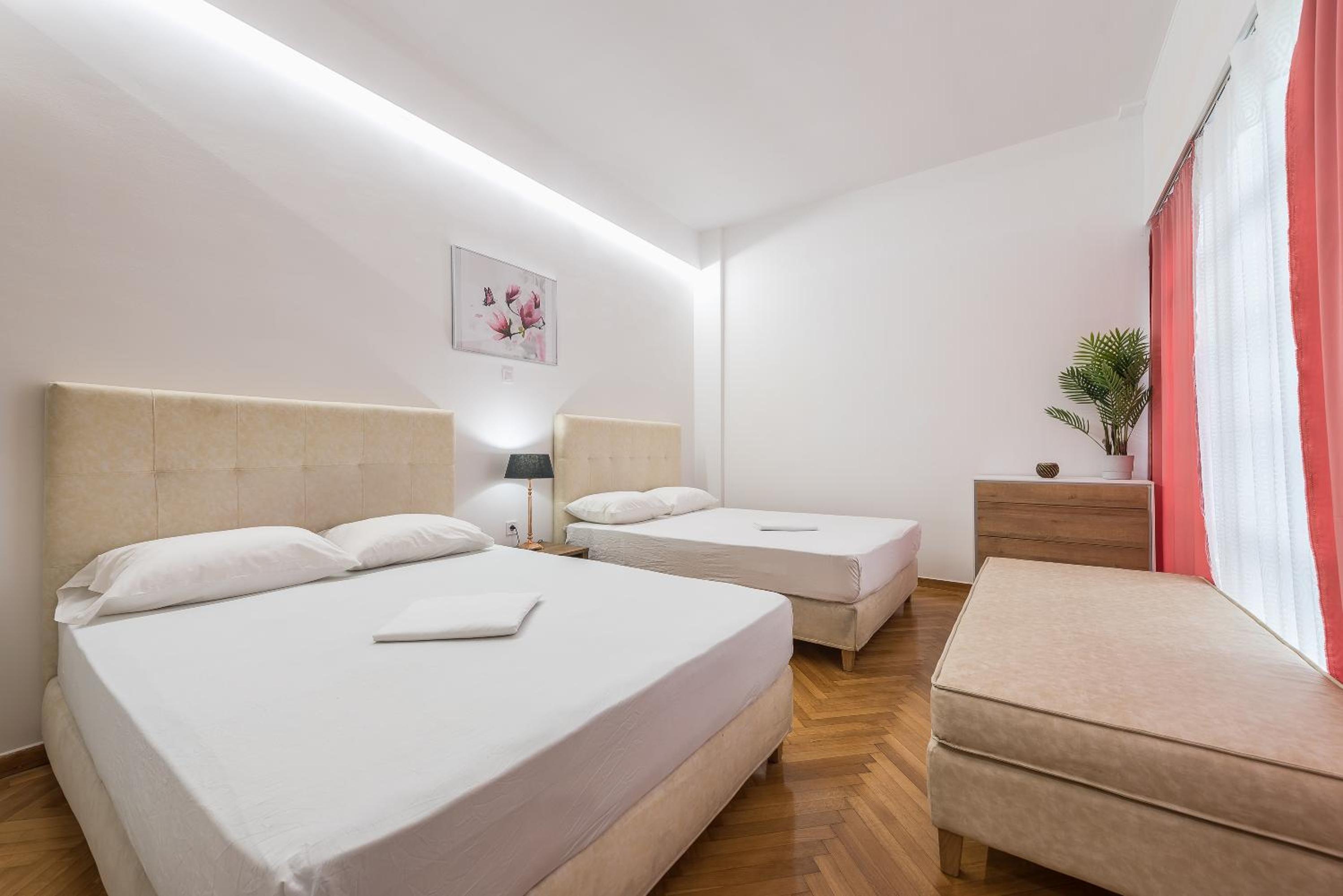Victoria Prestige Suites Apartments
