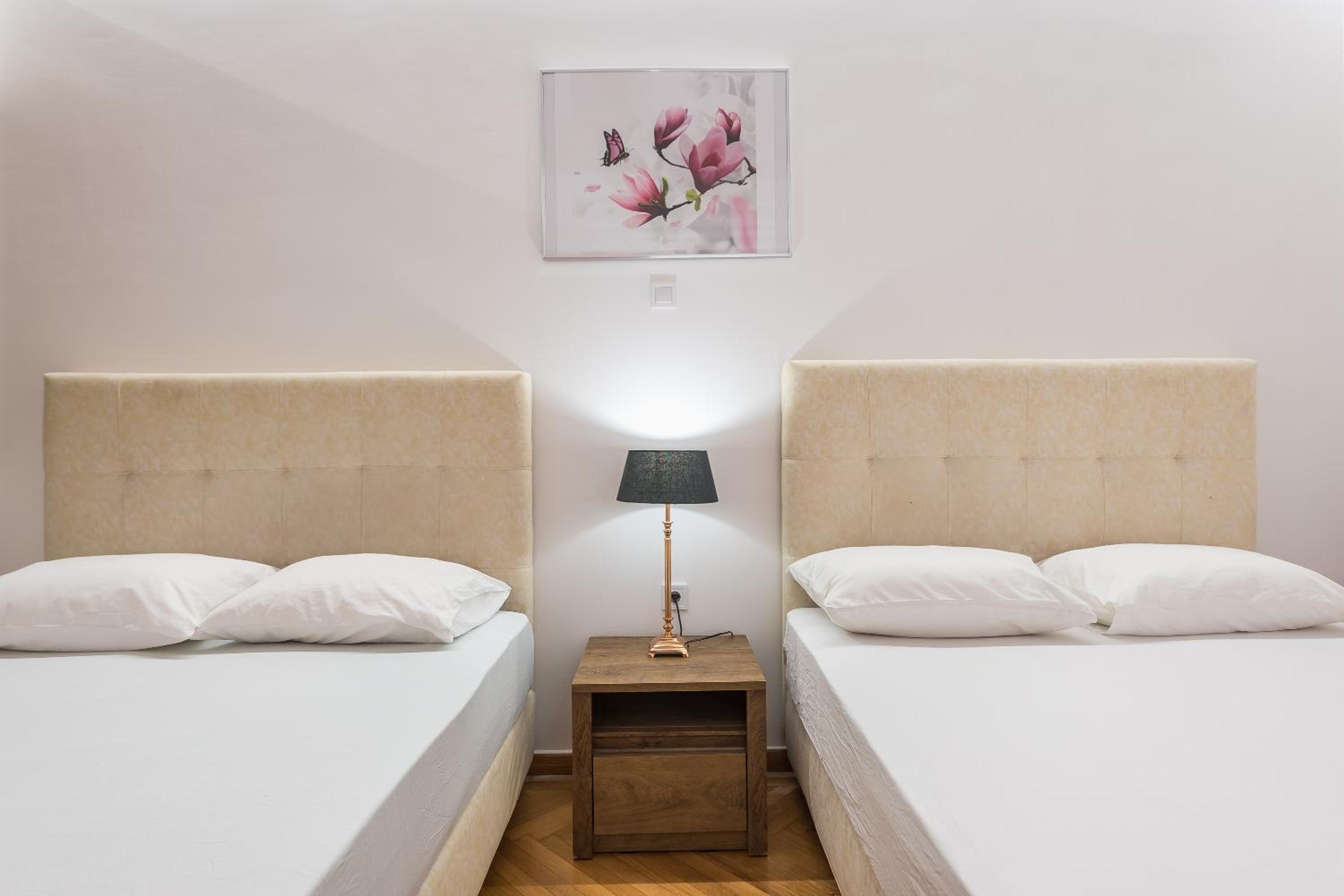Victoria Prestige Suites Apartments