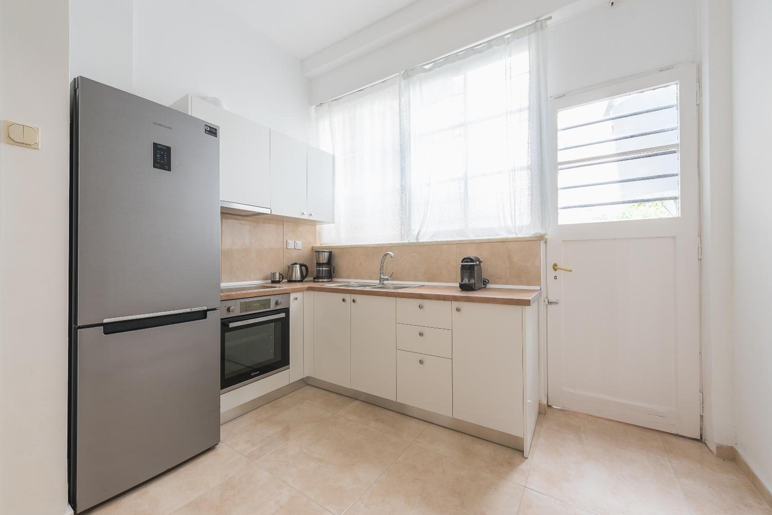 Victoria Prestige Suites Apartments
