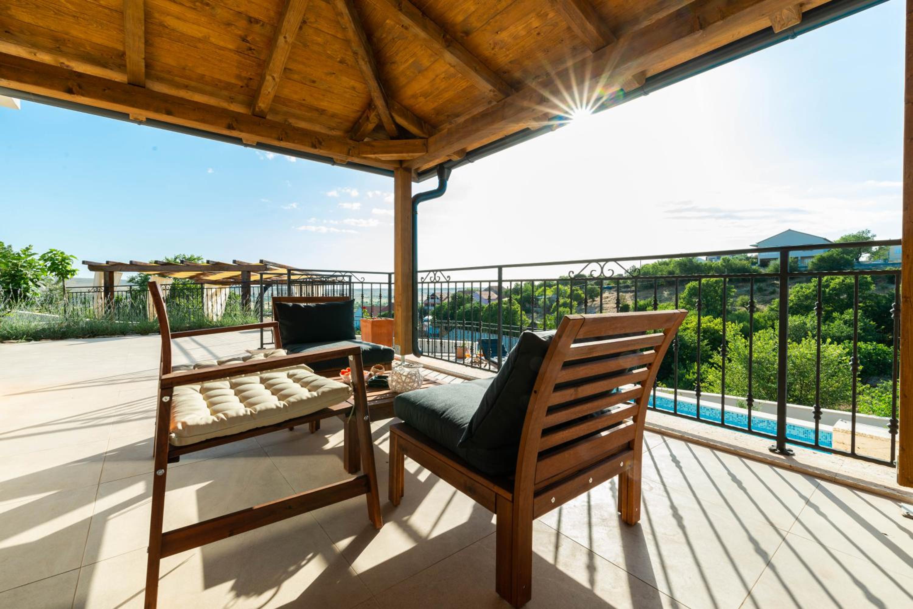 balance & terrace