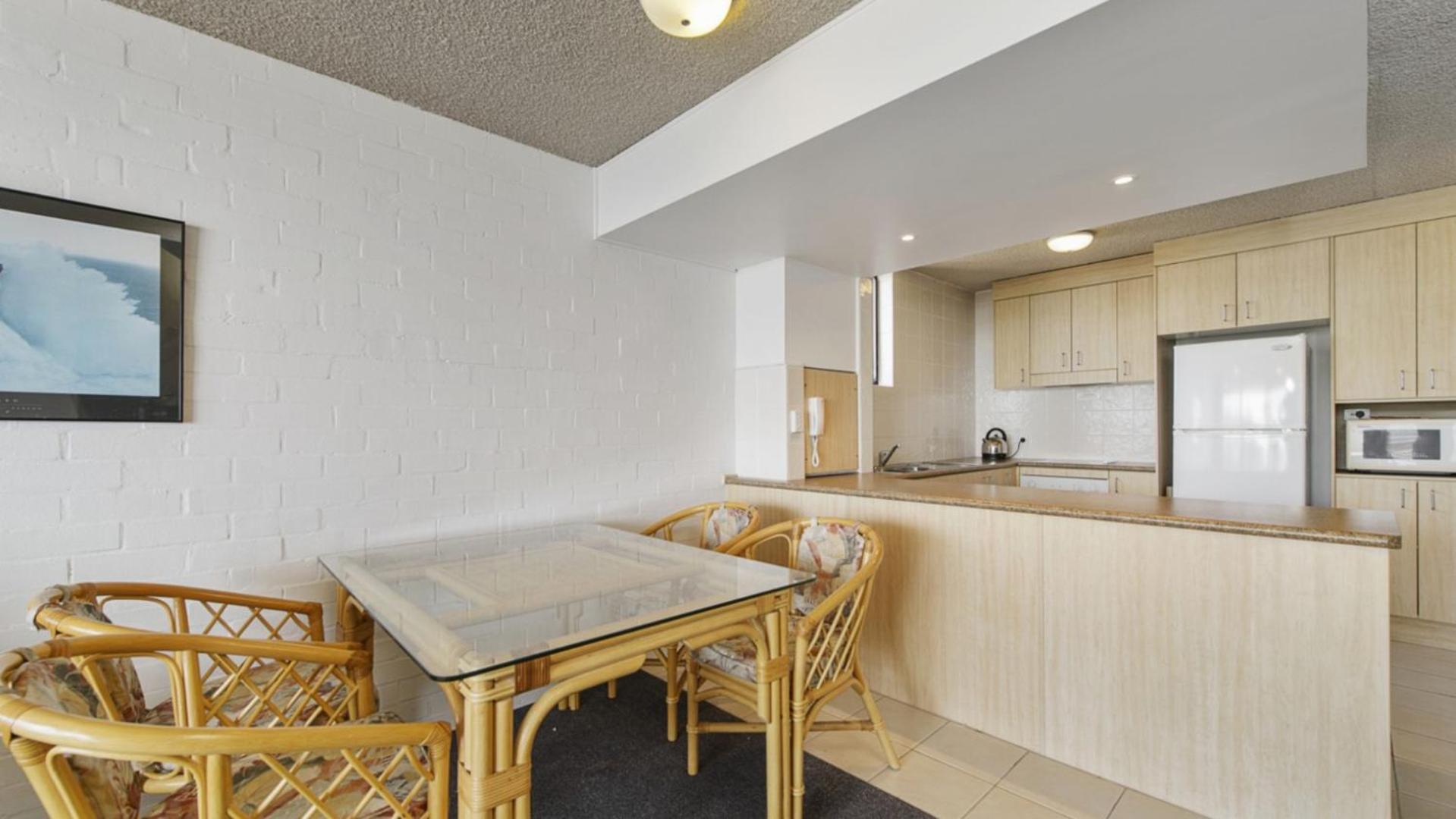 Unit 15 Beachpark Apartments