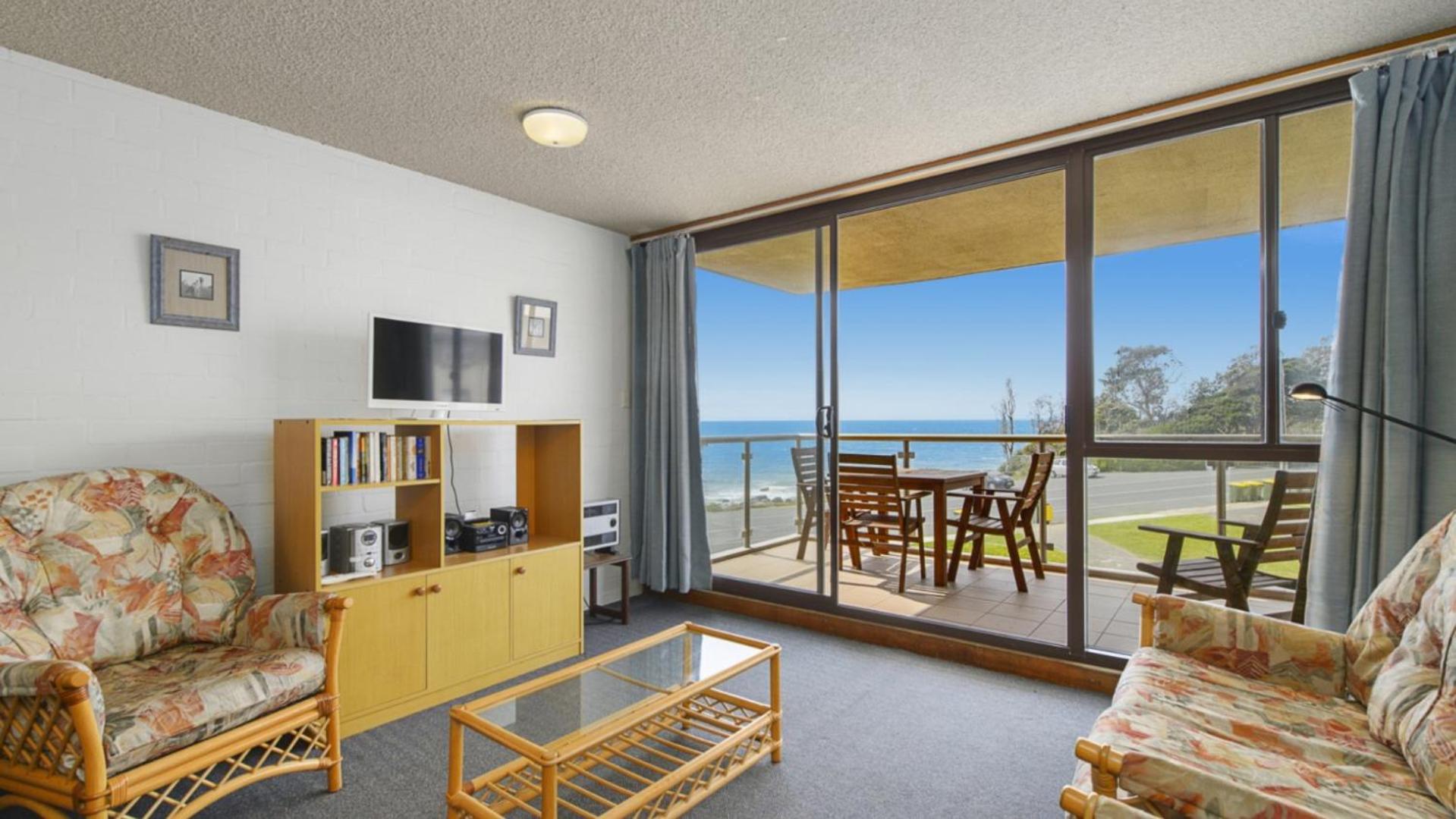 Unit 15 Beachpark Apartments