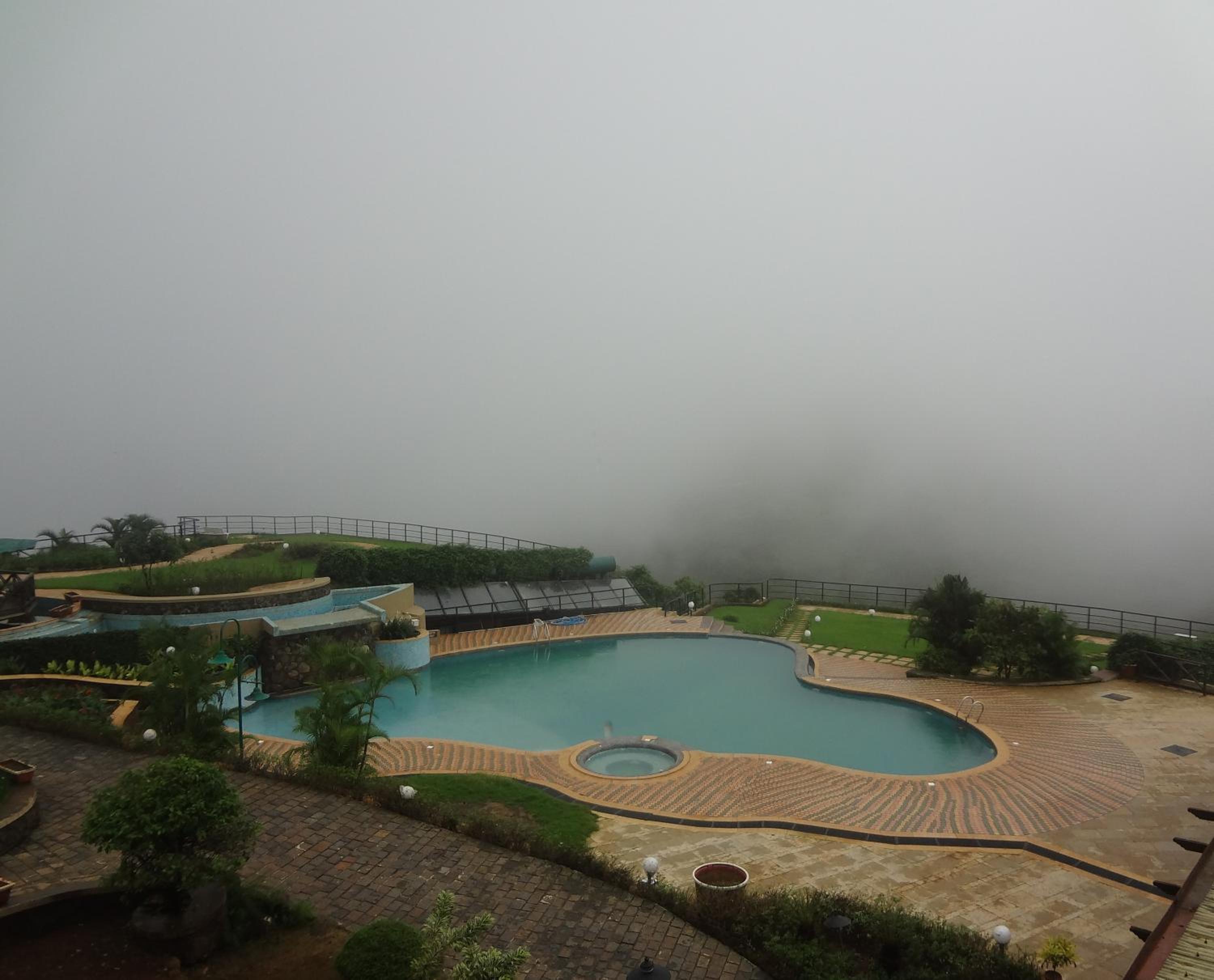 Upper Deck Resort - Highest Peak, Lonavala