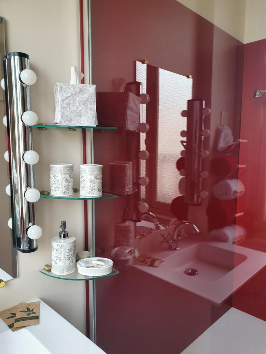 Calais Vacations - B  B Les Secrets des Loges - Property Image 4