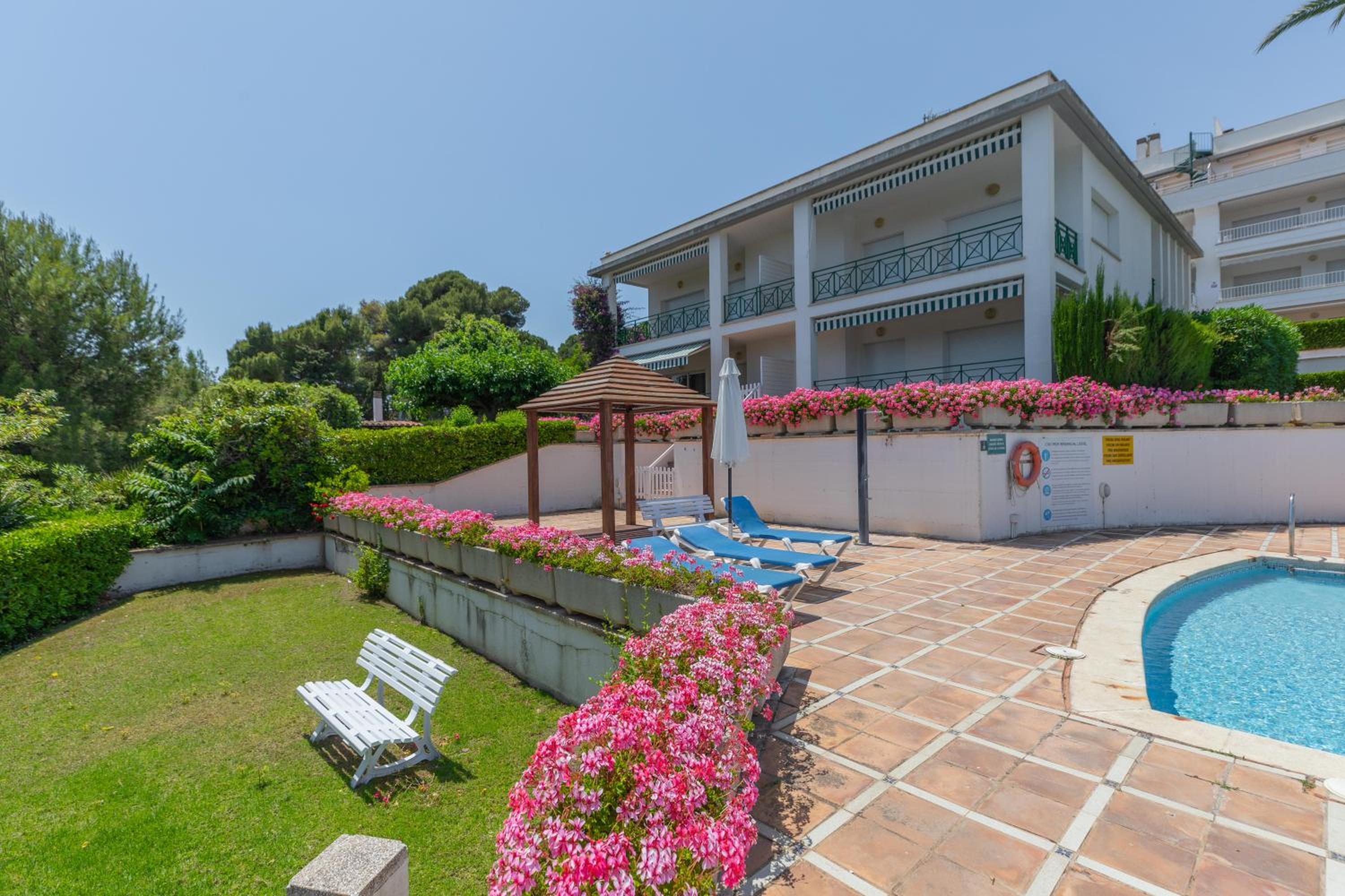 Hauzify I Apartaments l'Estel view 4