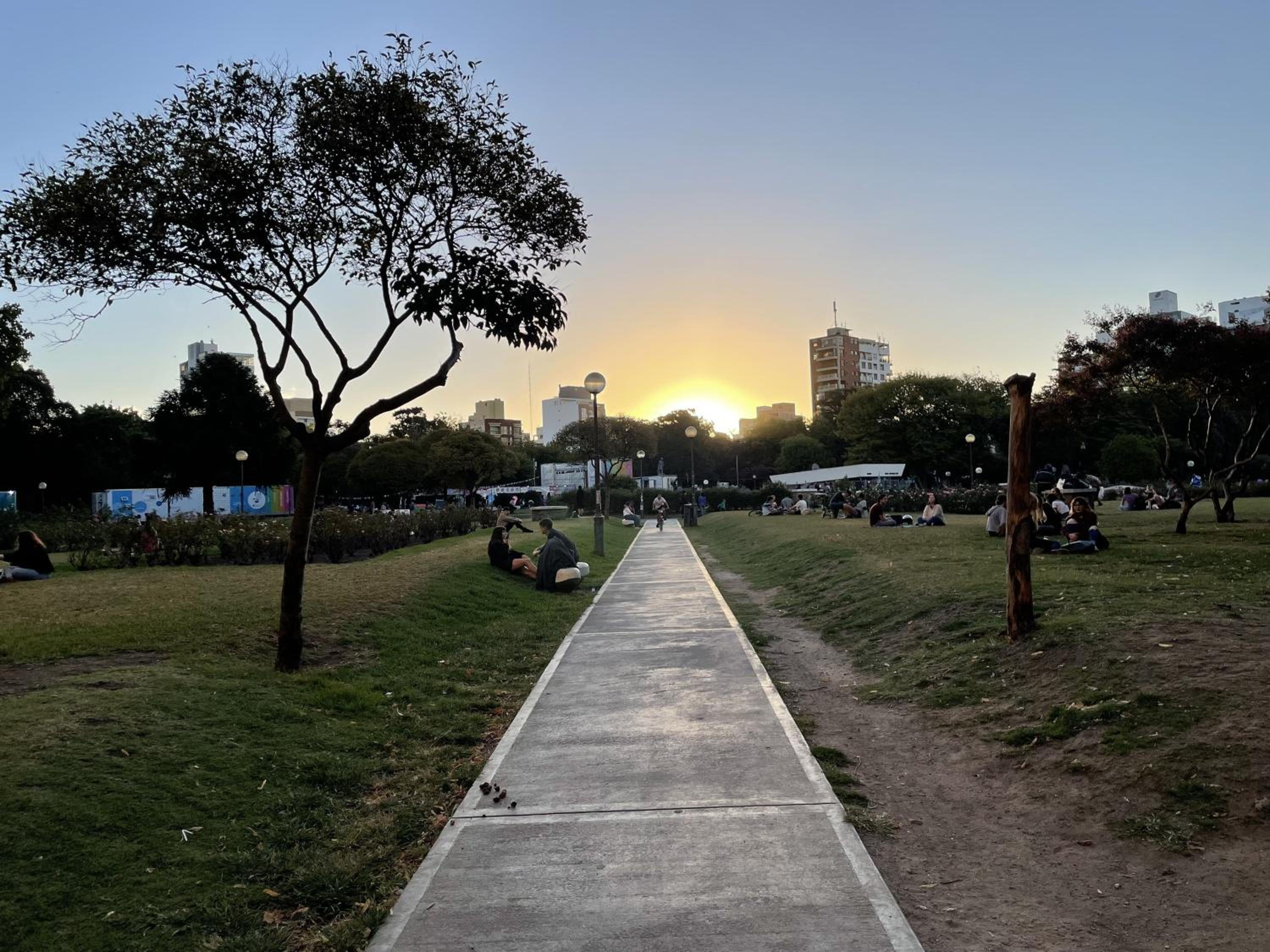 Departamento excelente ubicacion. Zona Plaza Mitre.