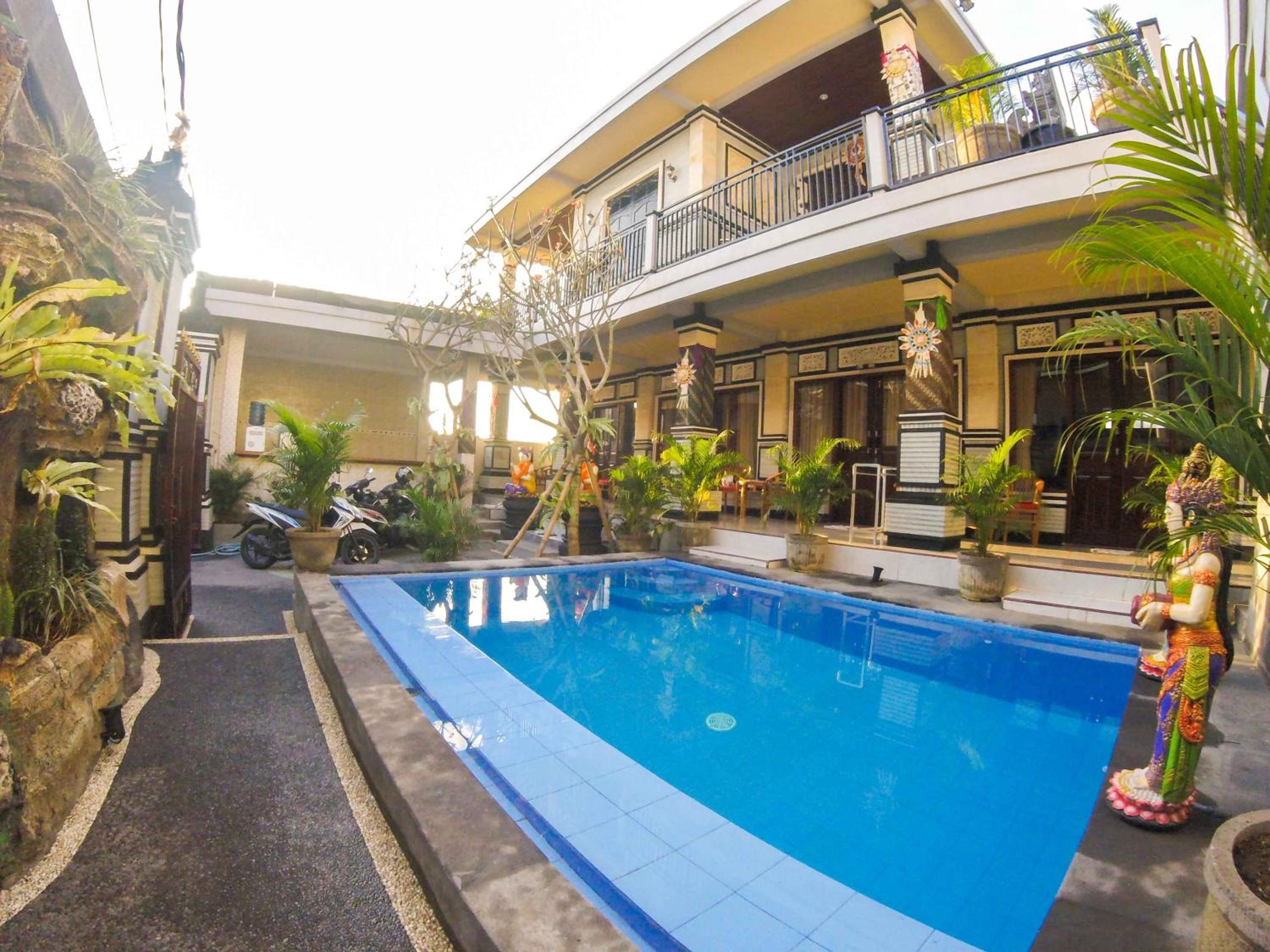Adi Homestay
