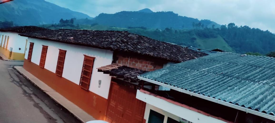 Hotel Rosita 2 - Image 1