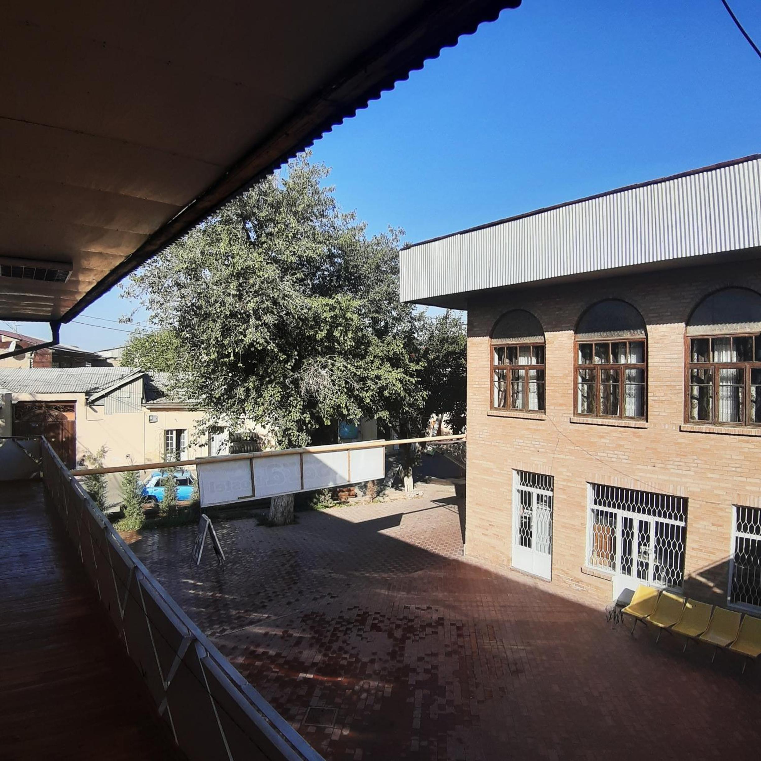 Photo 19