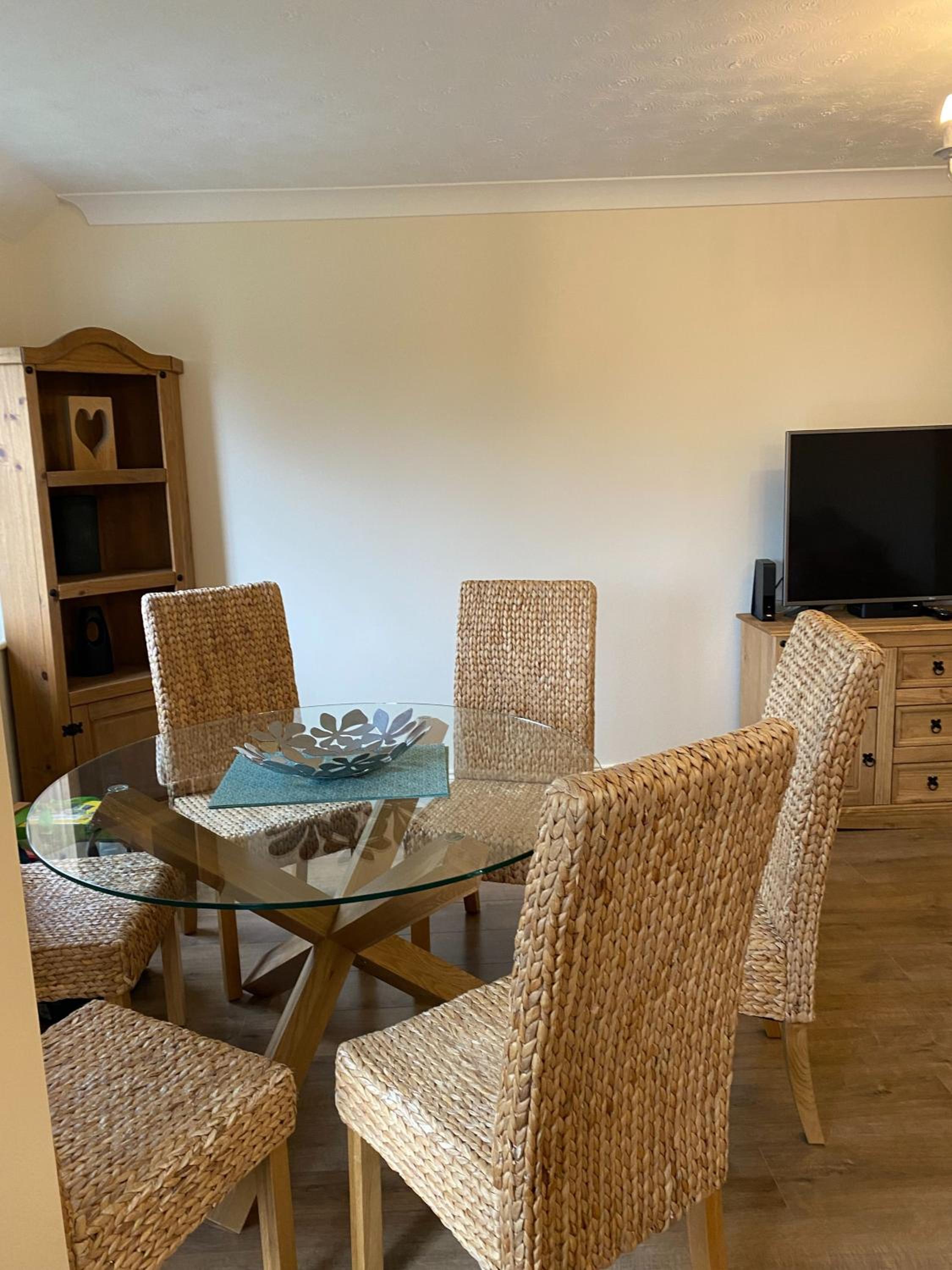 Waterfront House 3 BR Parking St Neots Town Centre