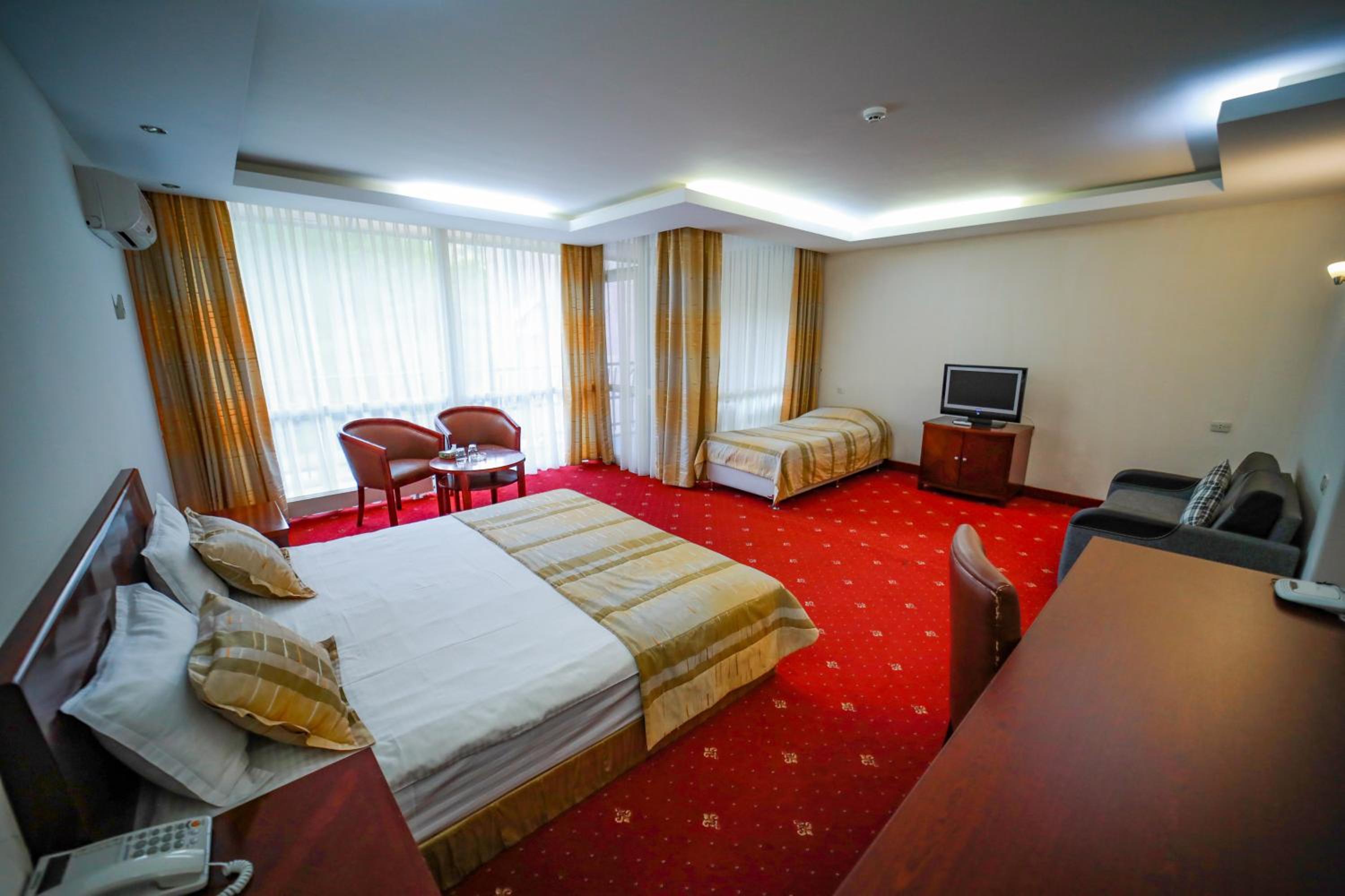 Best Resort Aghveran