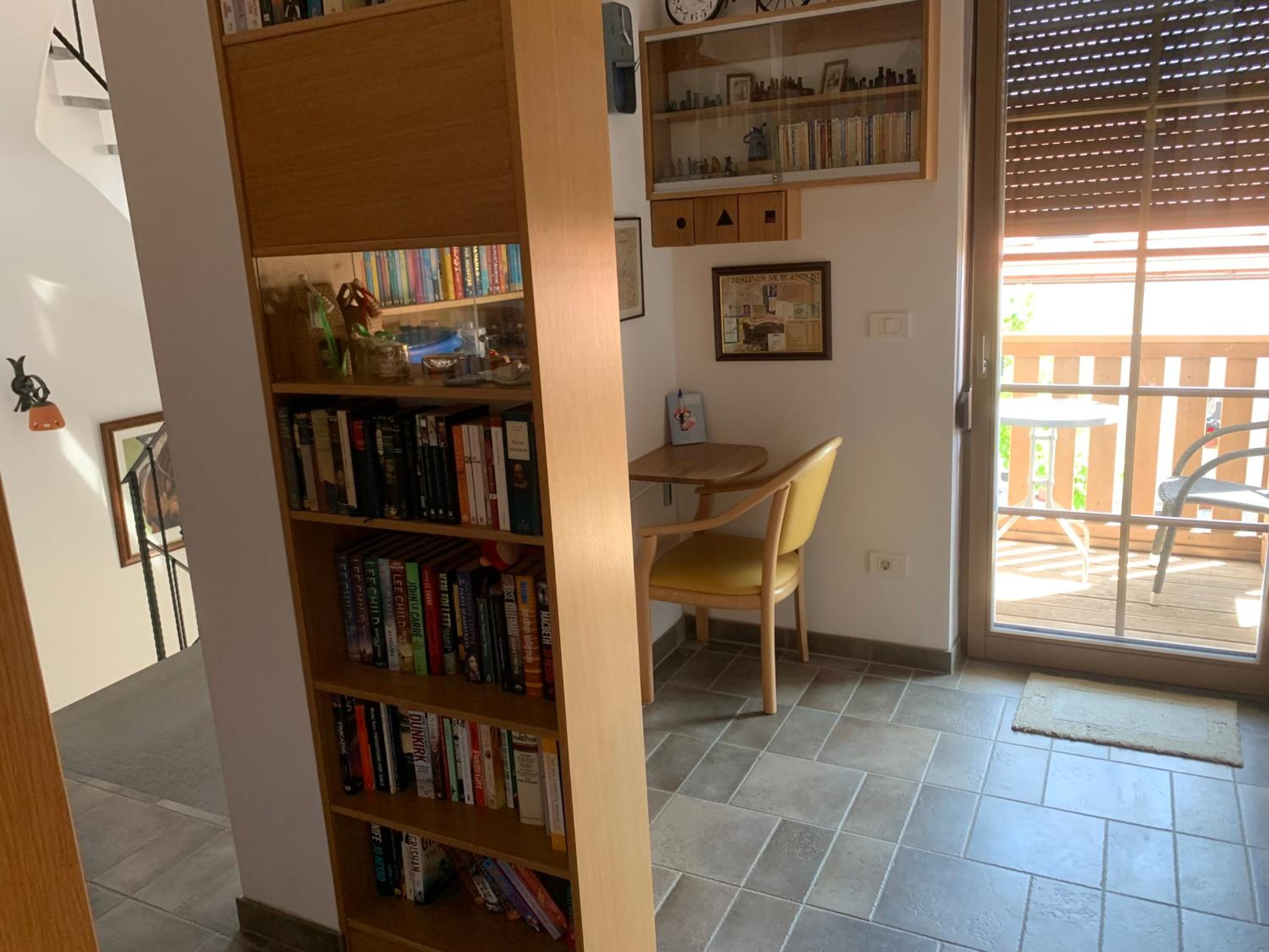 Photo 48