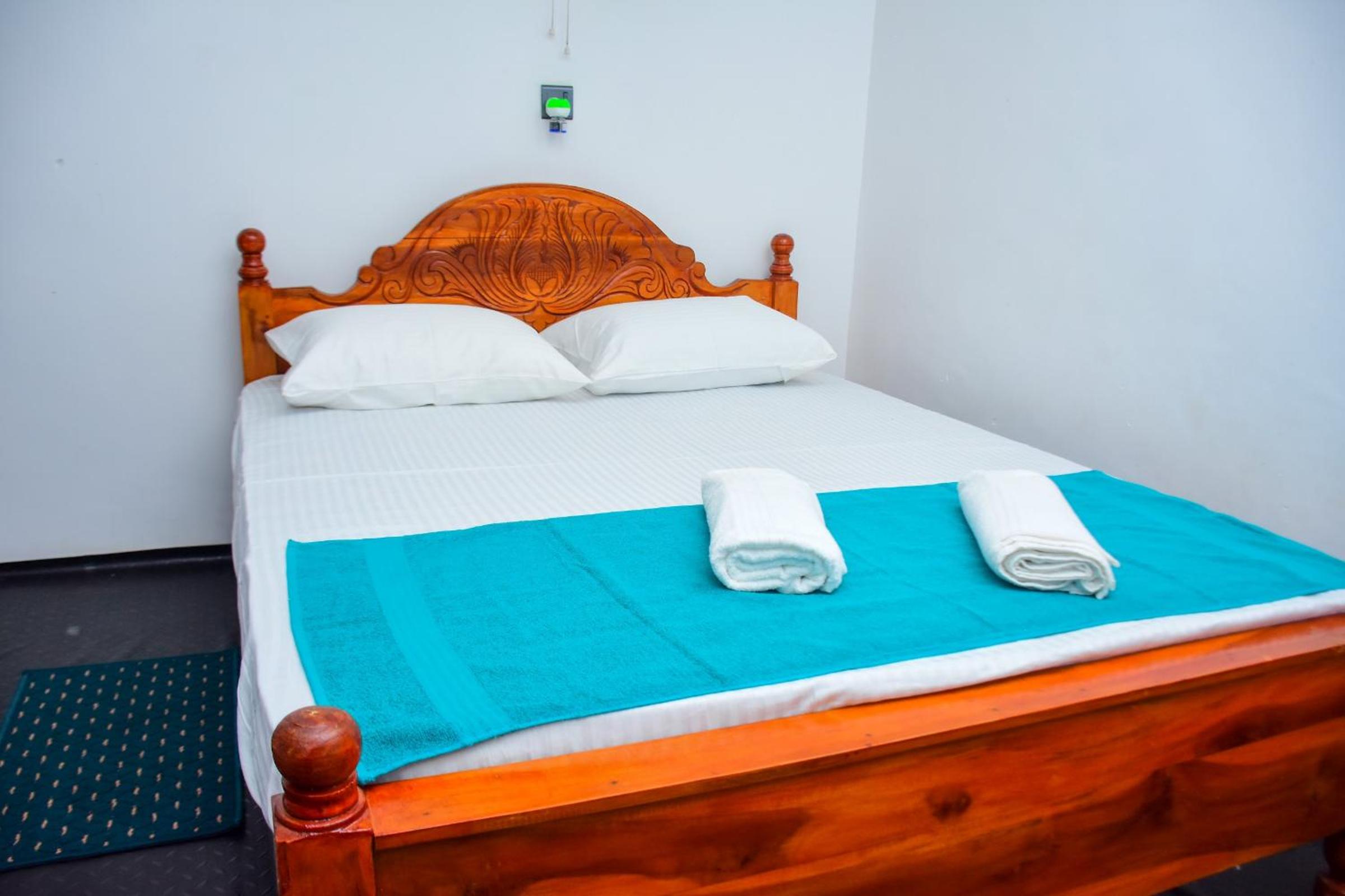 Relax Guest House Dambulla view 5