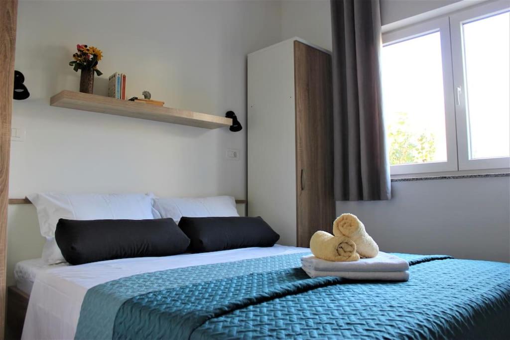 Apartments Piscina-Green view 3