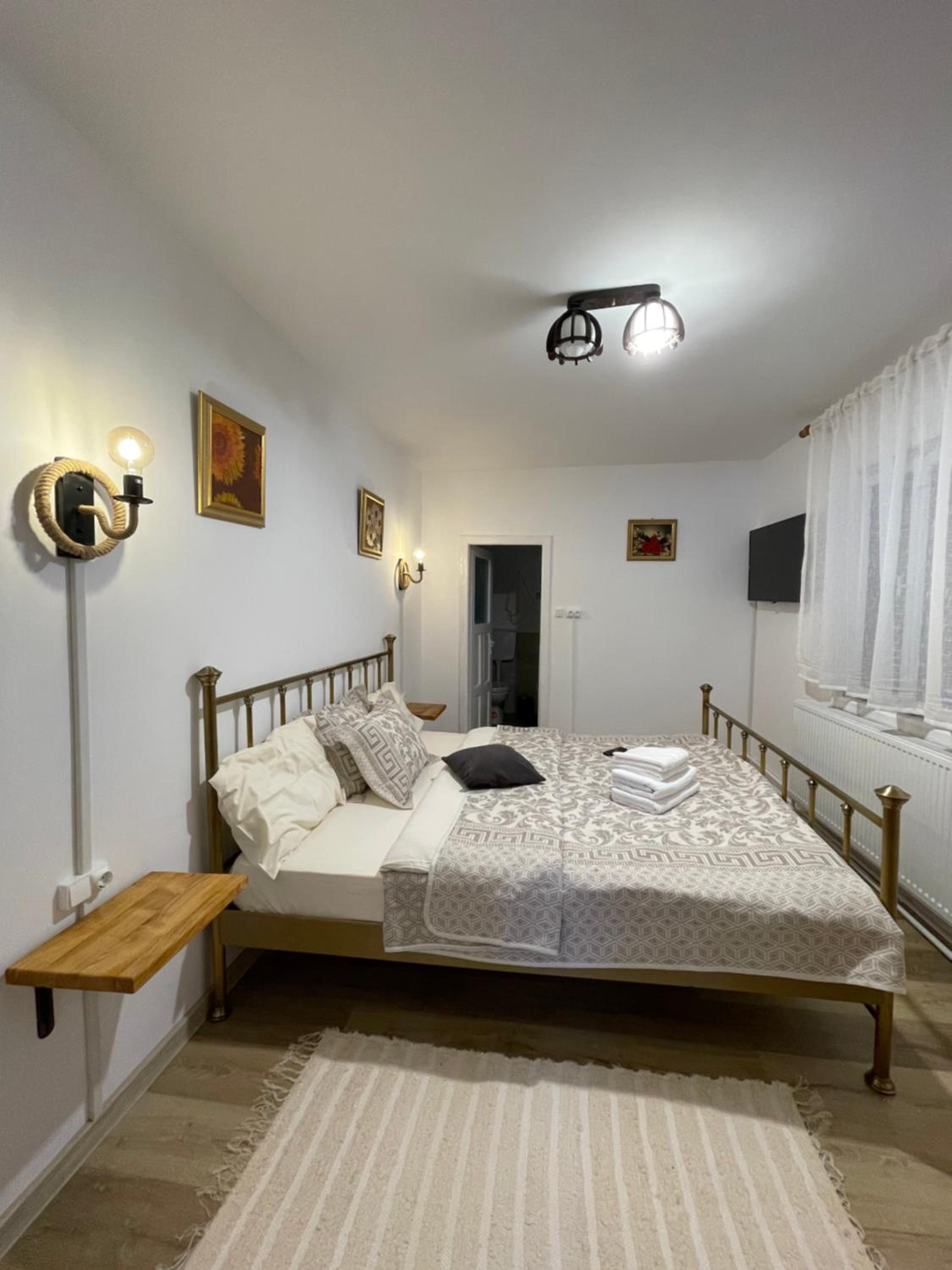 Cabana din Poveste Valea Doftanei