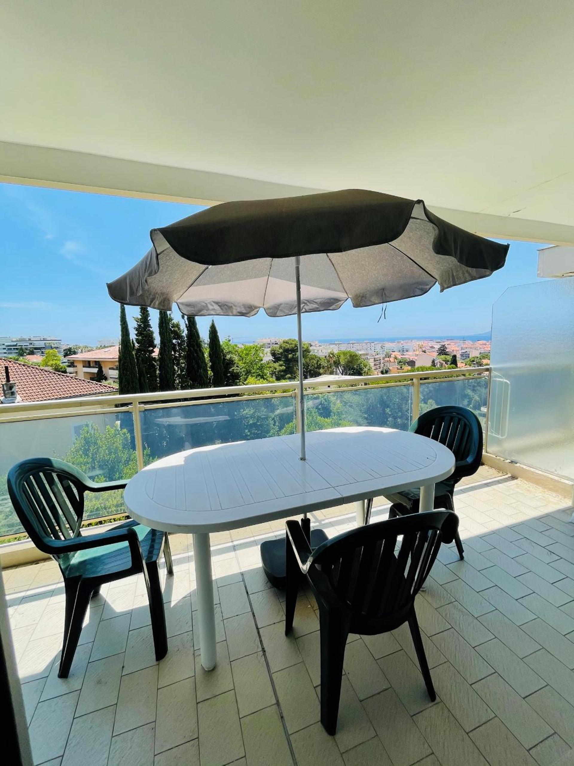 Floriana view 5
