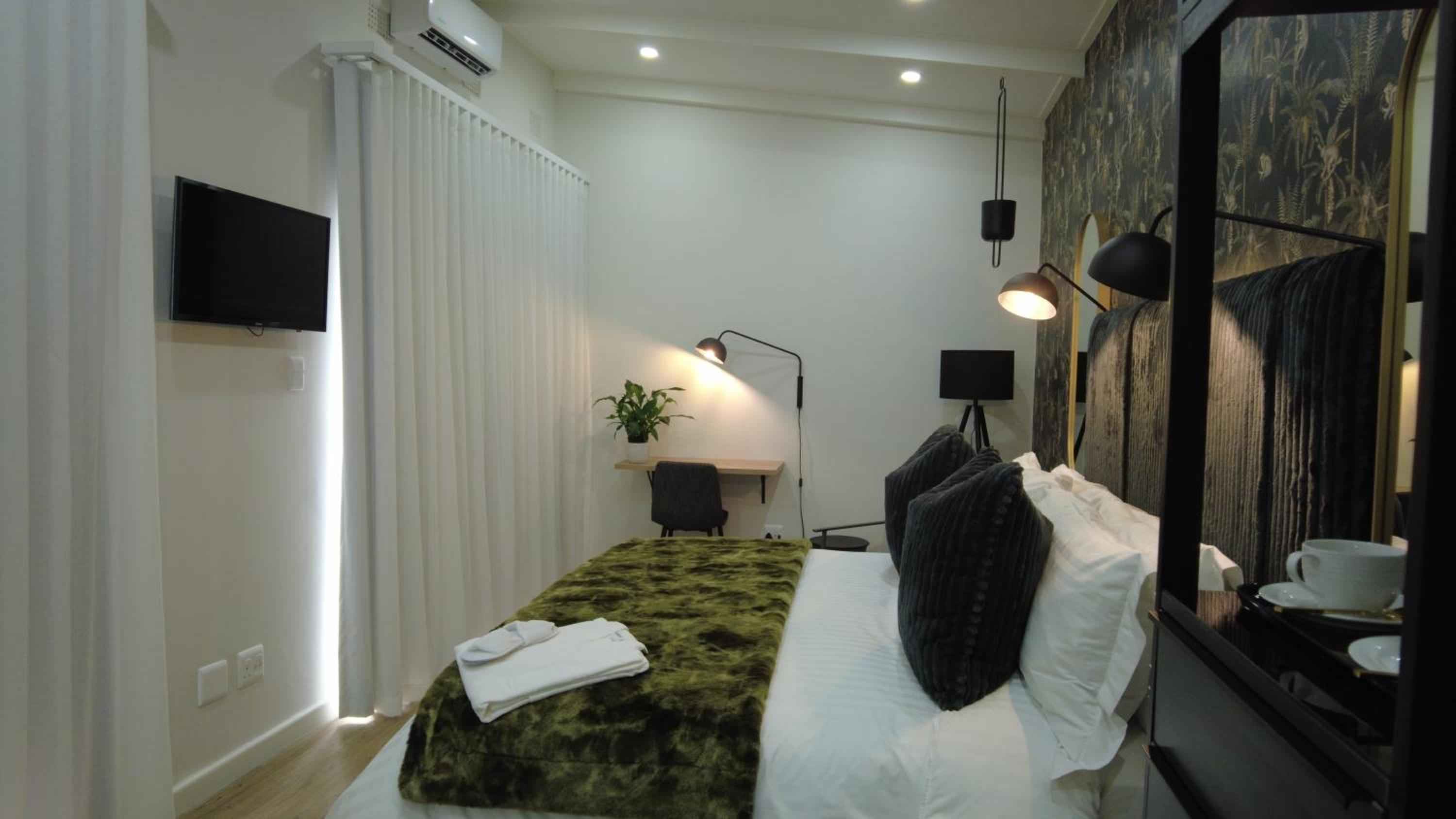 The Executive Bed and Breakfast view 5
