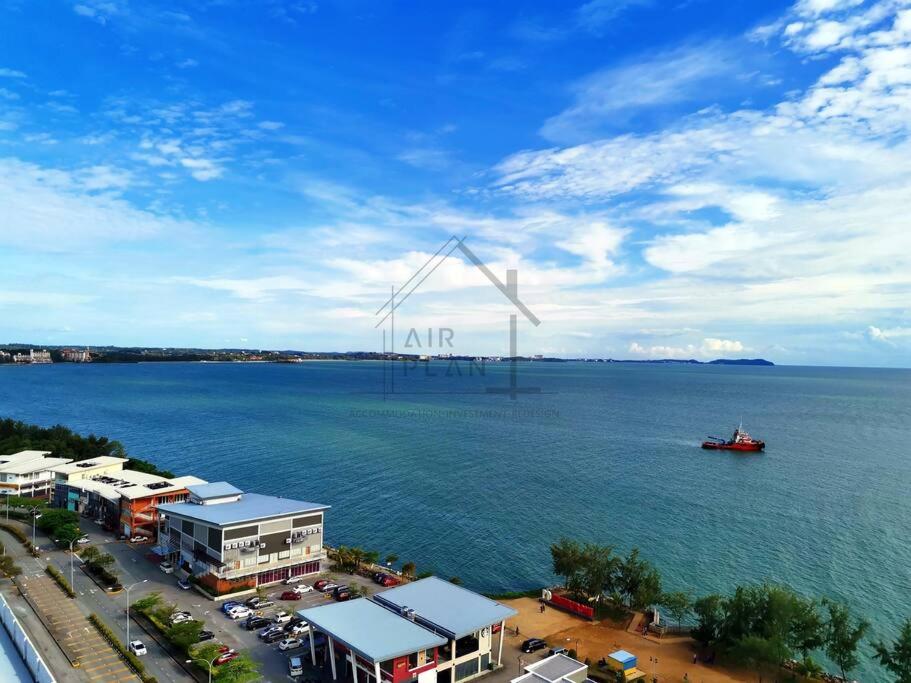 PD D’Wharf Amazing Seaview Suite 9 (Up to 6 Pax) photo 7
