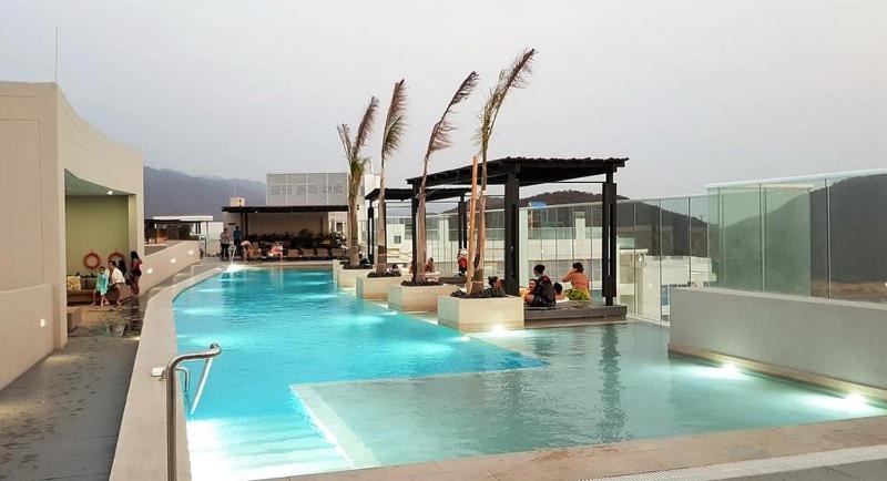 Hermoso apartamento con ingreso directo a la playa view 4