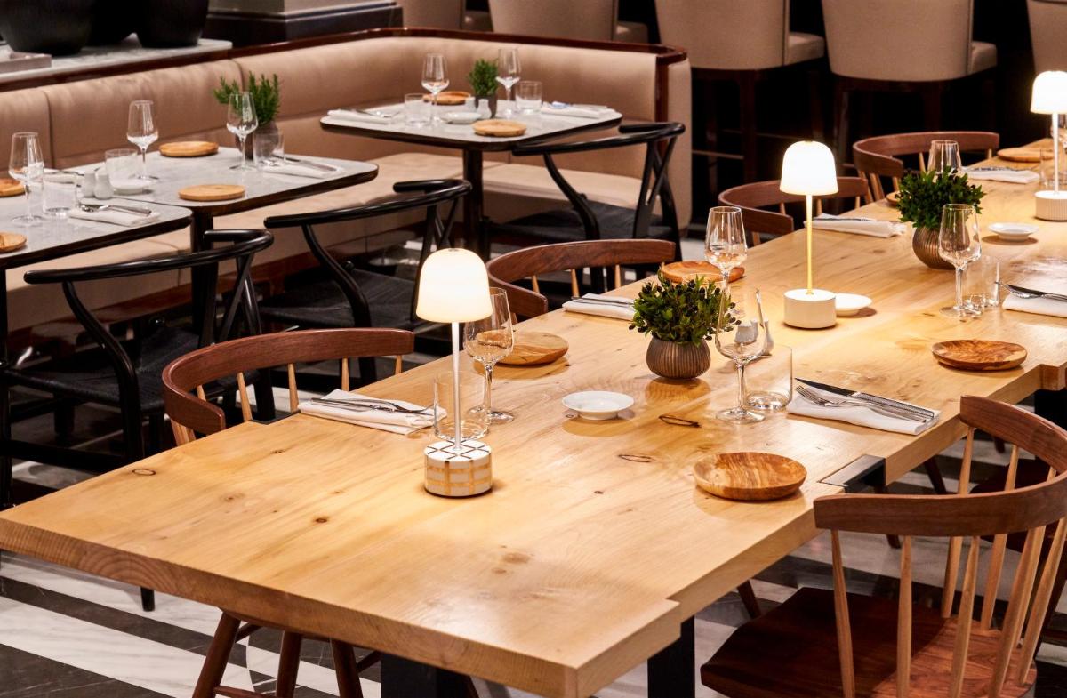 Mandarin Oriental Lutetia, Paris 19