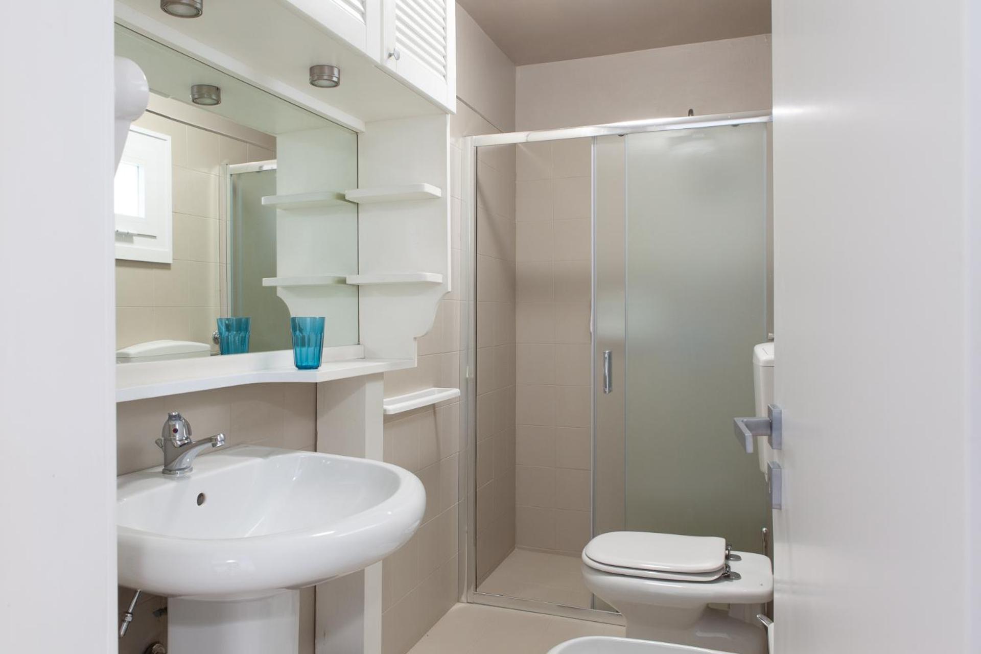 AC Home en Novoli — bathroom