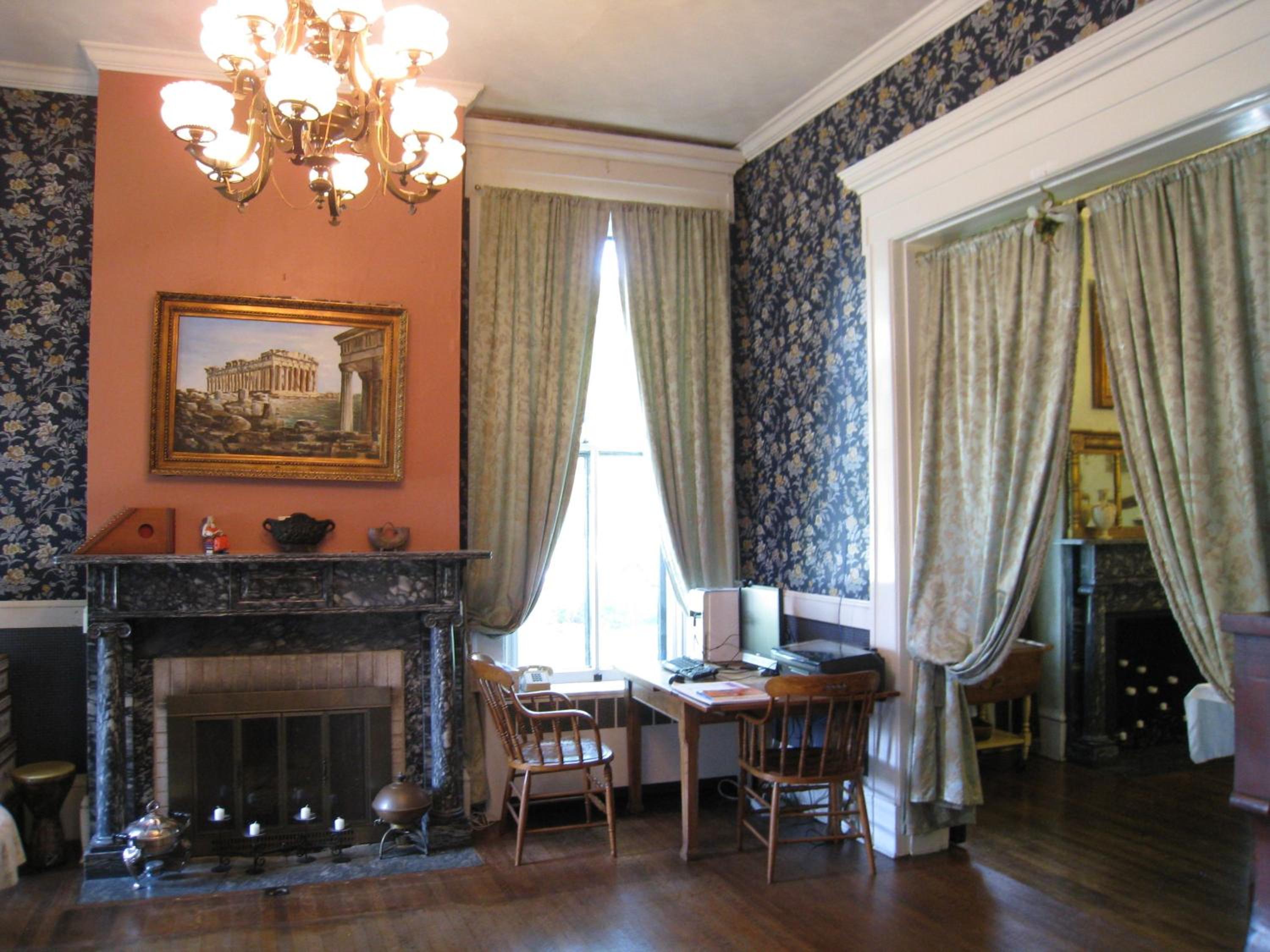 Photo 6