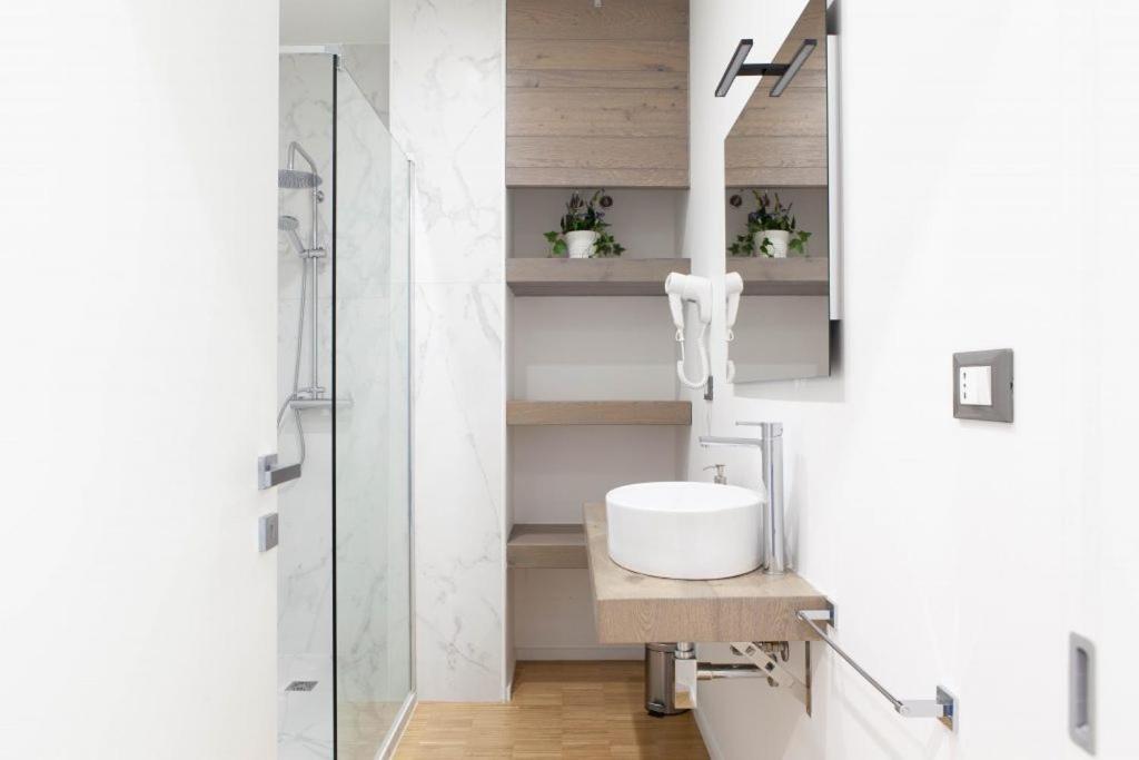 AC Home en Novoli — bathroom