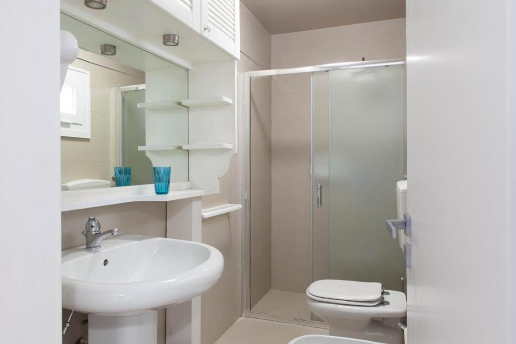 AC Home en Novoli — bathroom