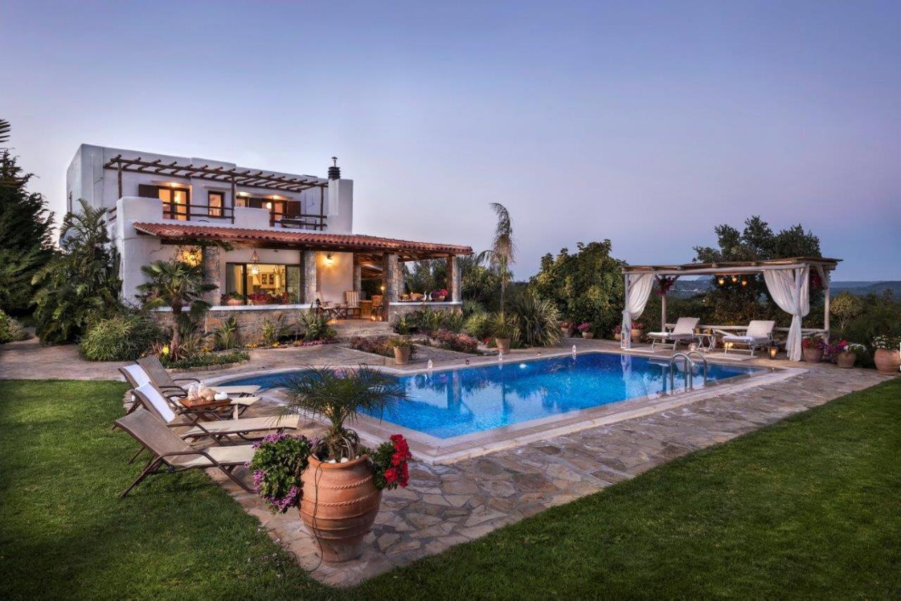 Villa Kalithea - Elegant Secluded Villa photo 4